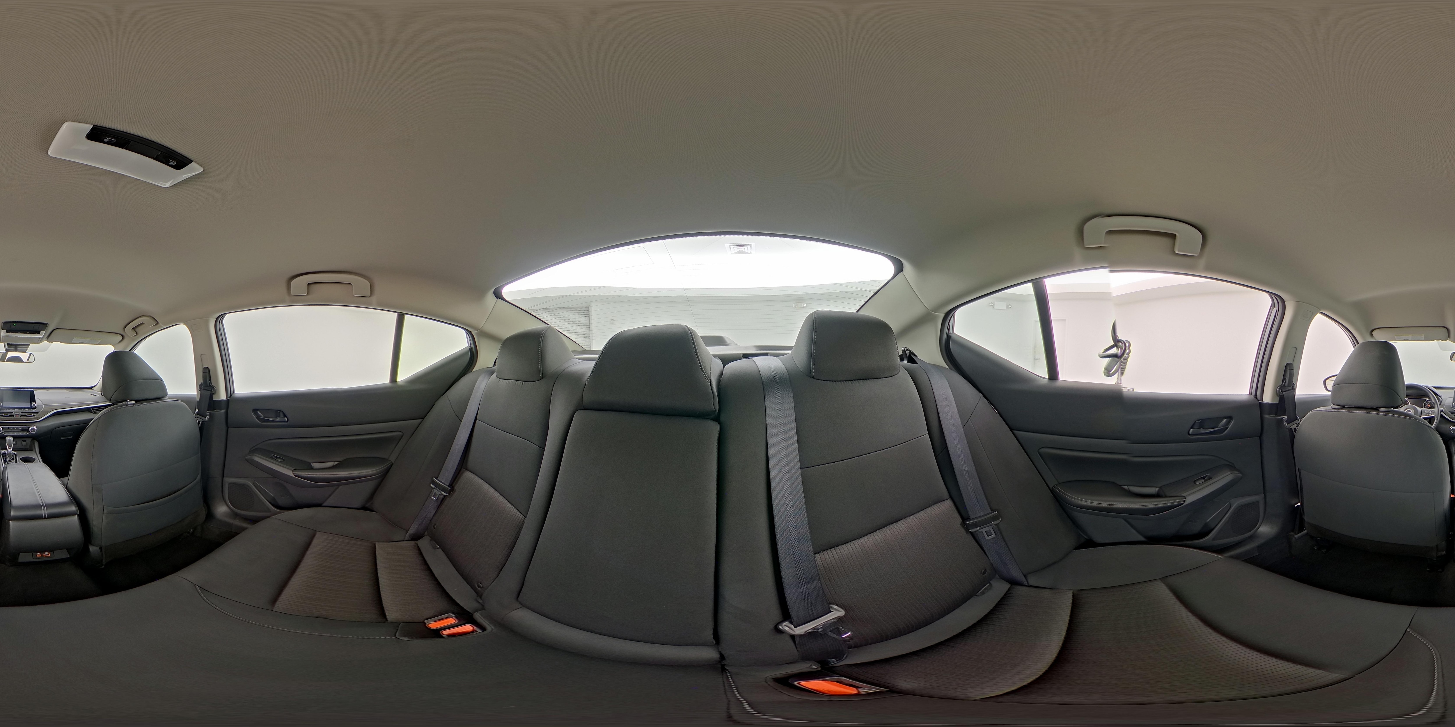 2025 Nissan Altima SV - Photo 25