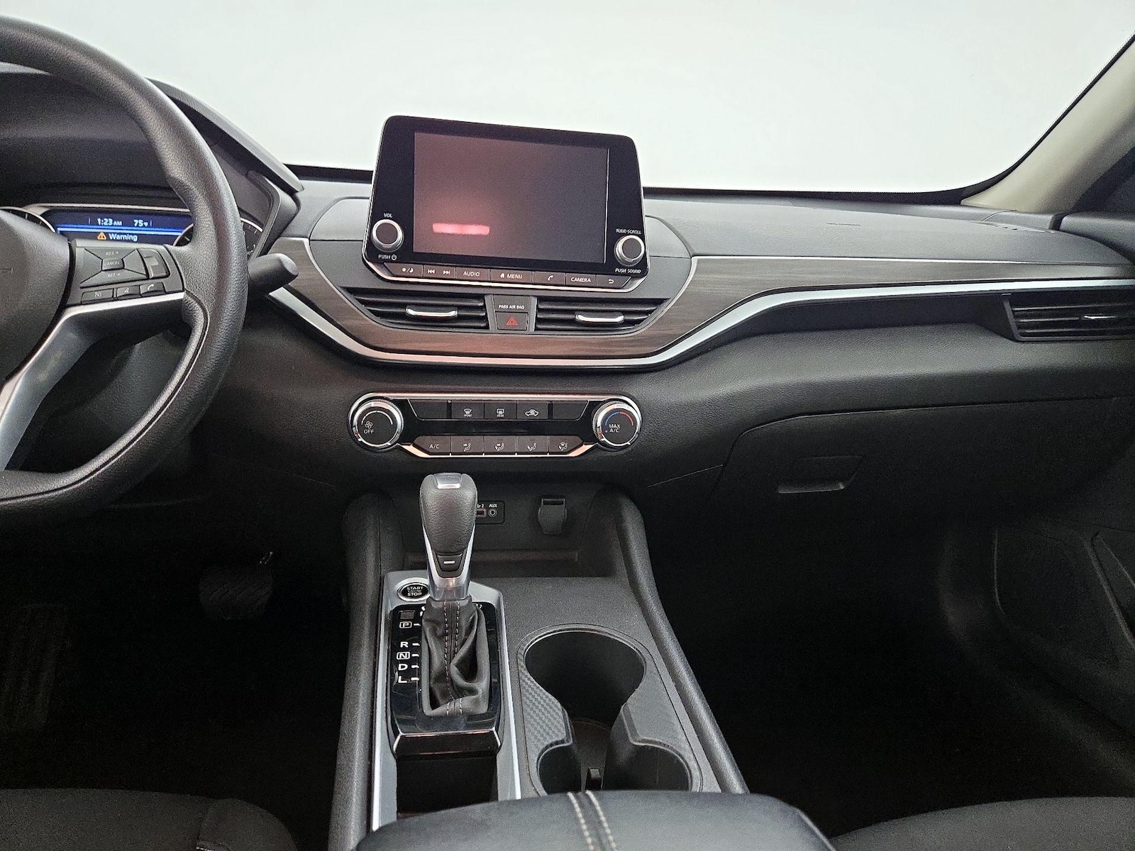 2025 Nissan Altima SV - Photo 10