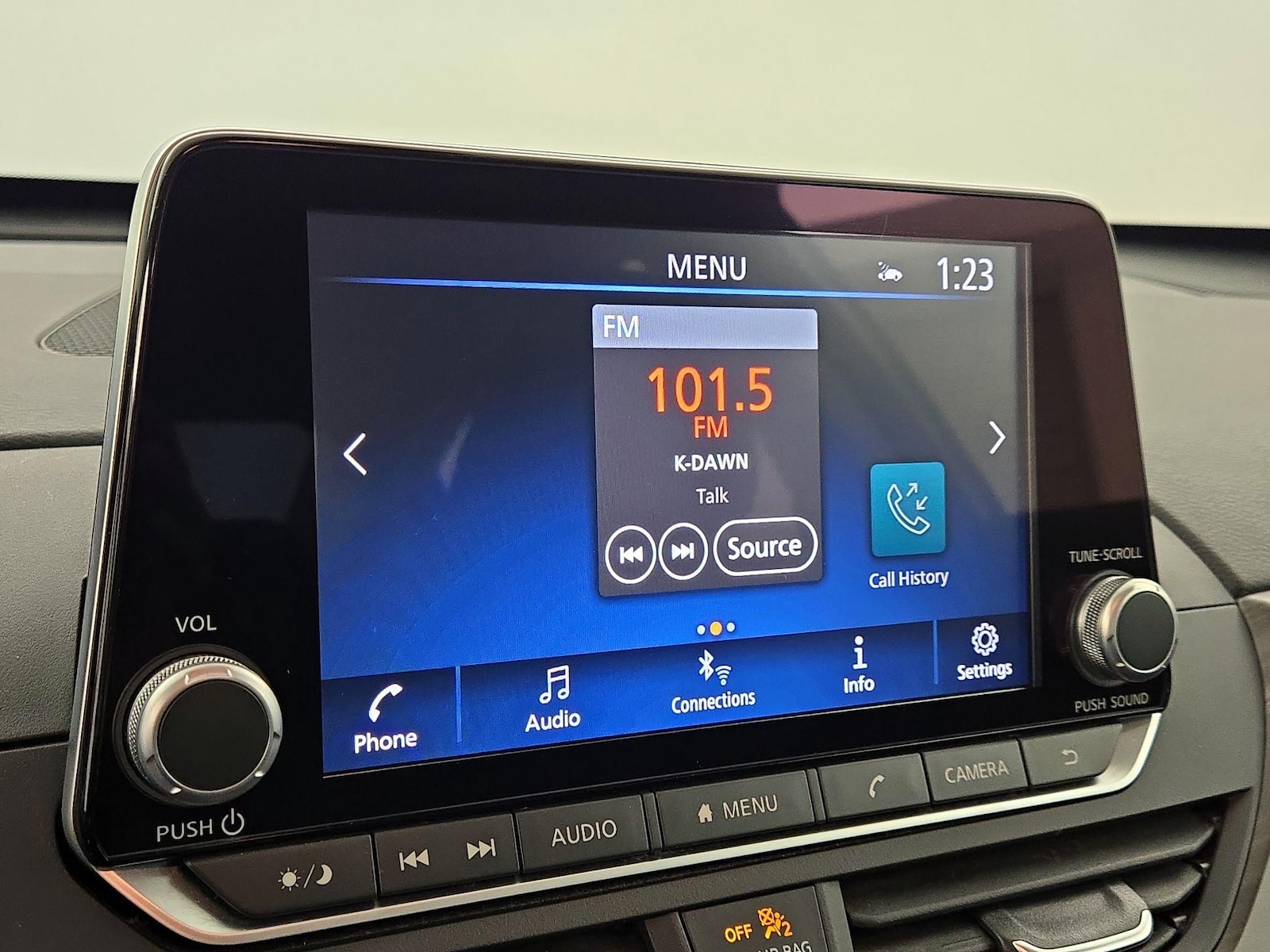 2025 Nissan Altima SV - Photo 16