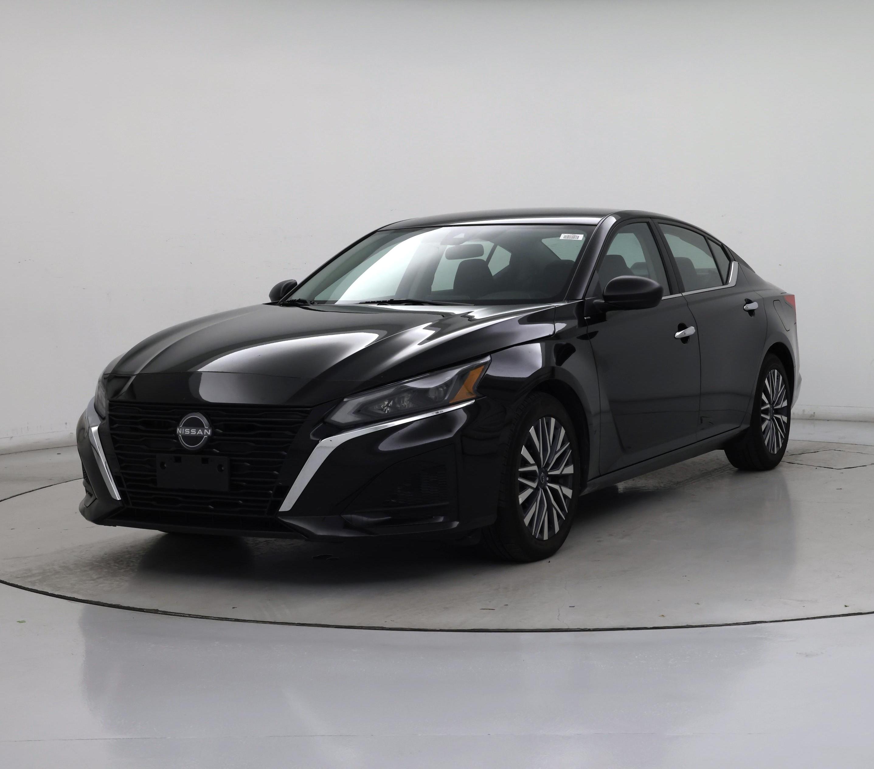 Thumbnail: 2025 Nissan Altima - 4