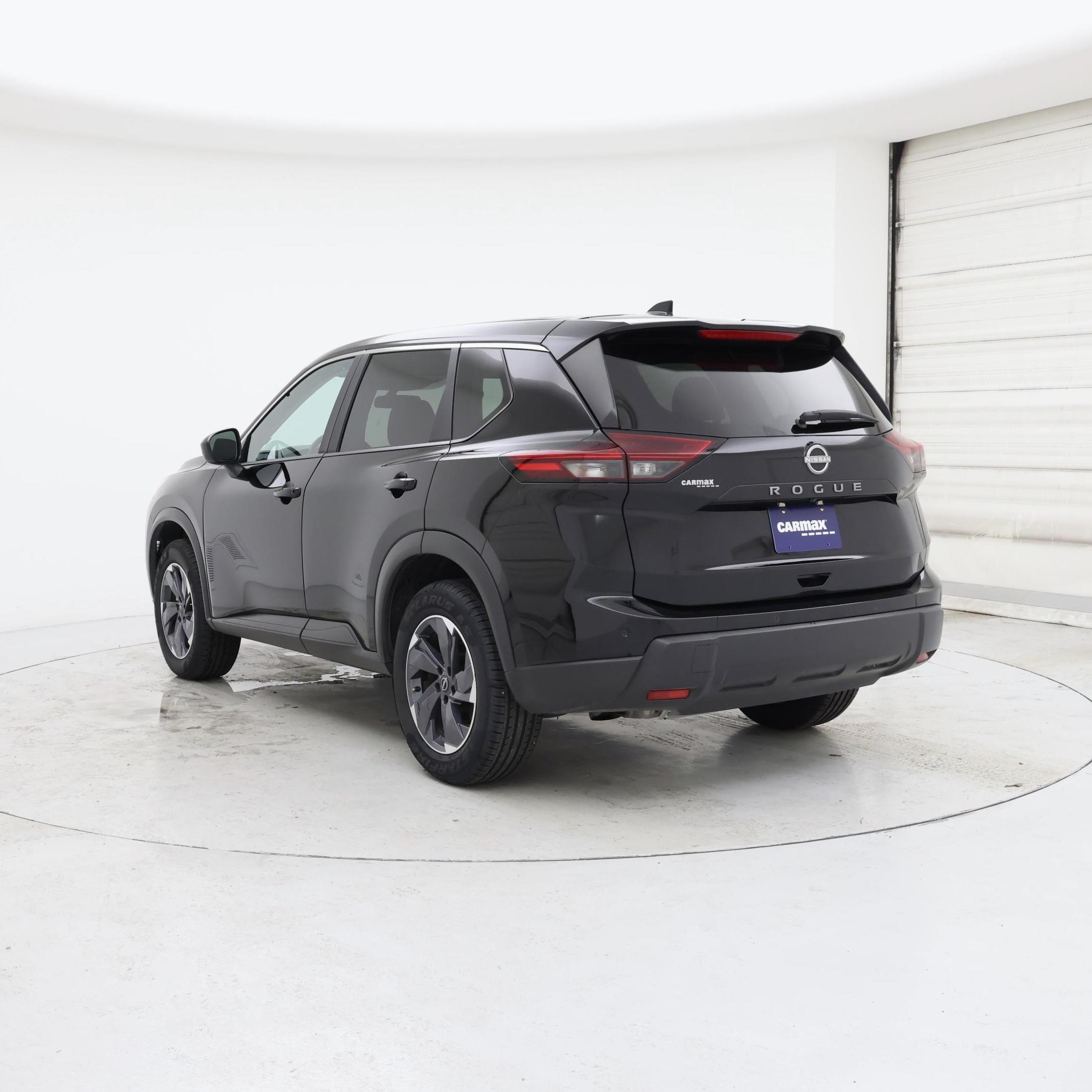 Thumbnail: 2025 Nissan Rogue - 2