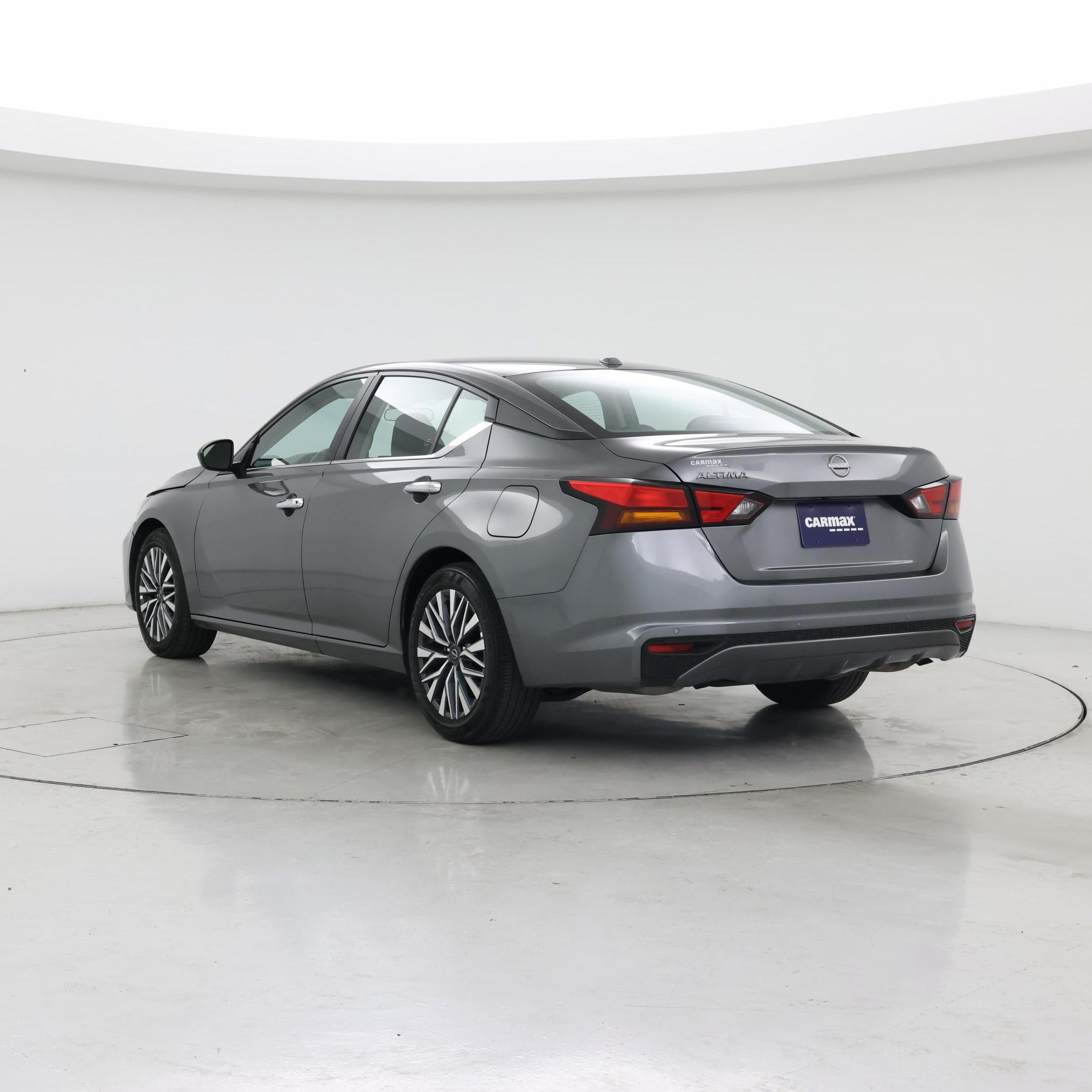 Thumbnail: 2025 Nissan Altima - 2