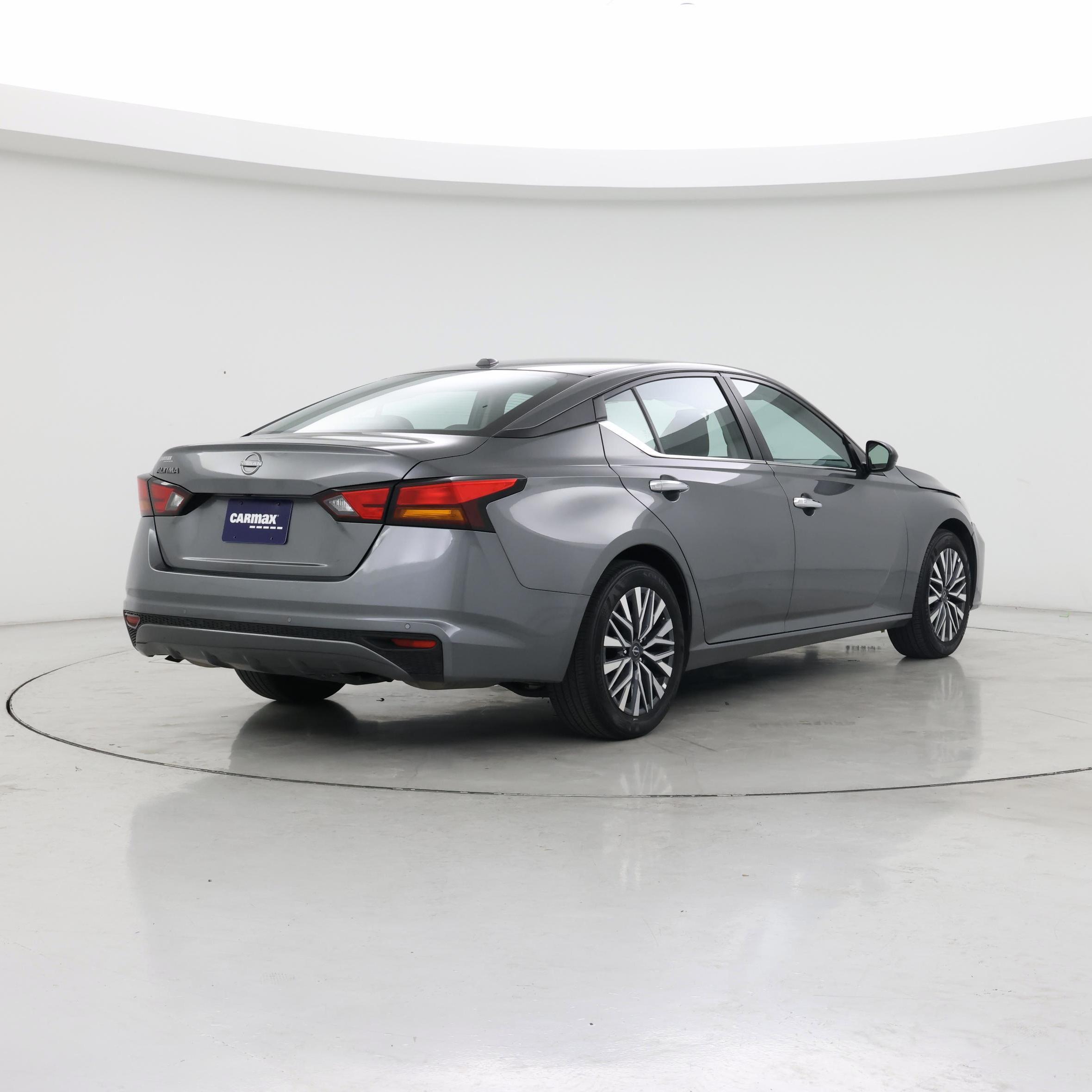 Thumbnail: 2025 Nissan Altima - 8