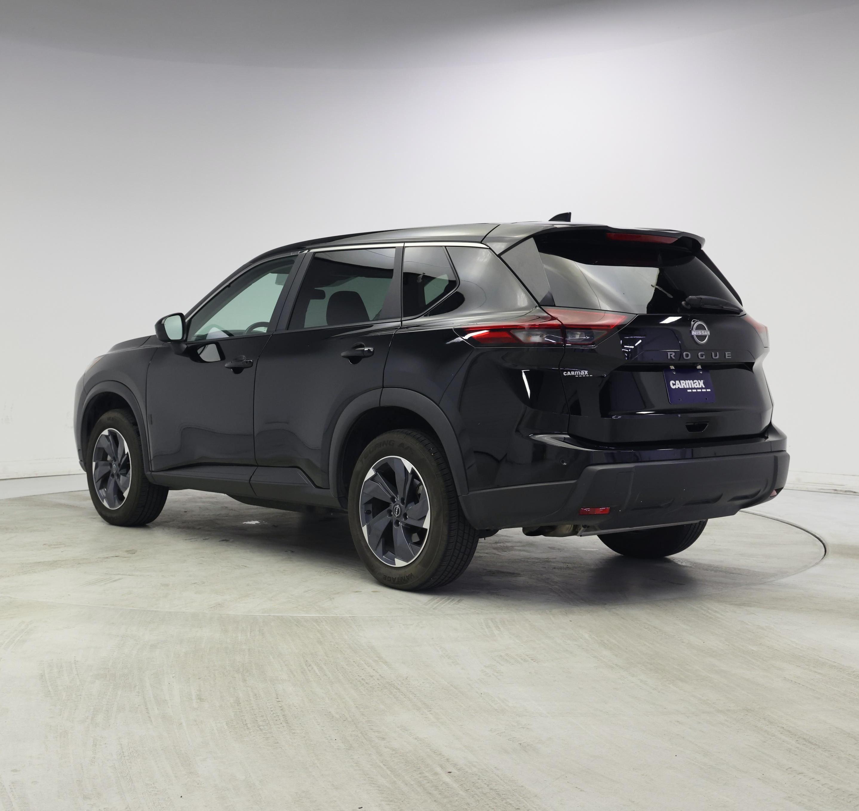 Thumbnail: 2025 Nissan Rogue - 2