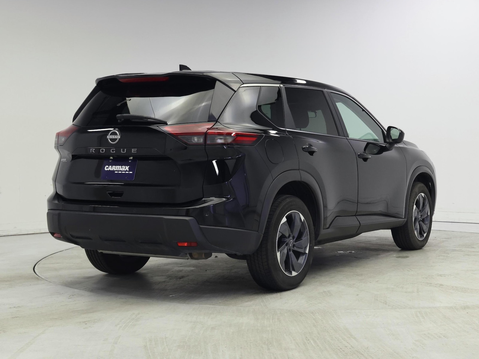 2025 Nissan Rogue SV - Photo 9