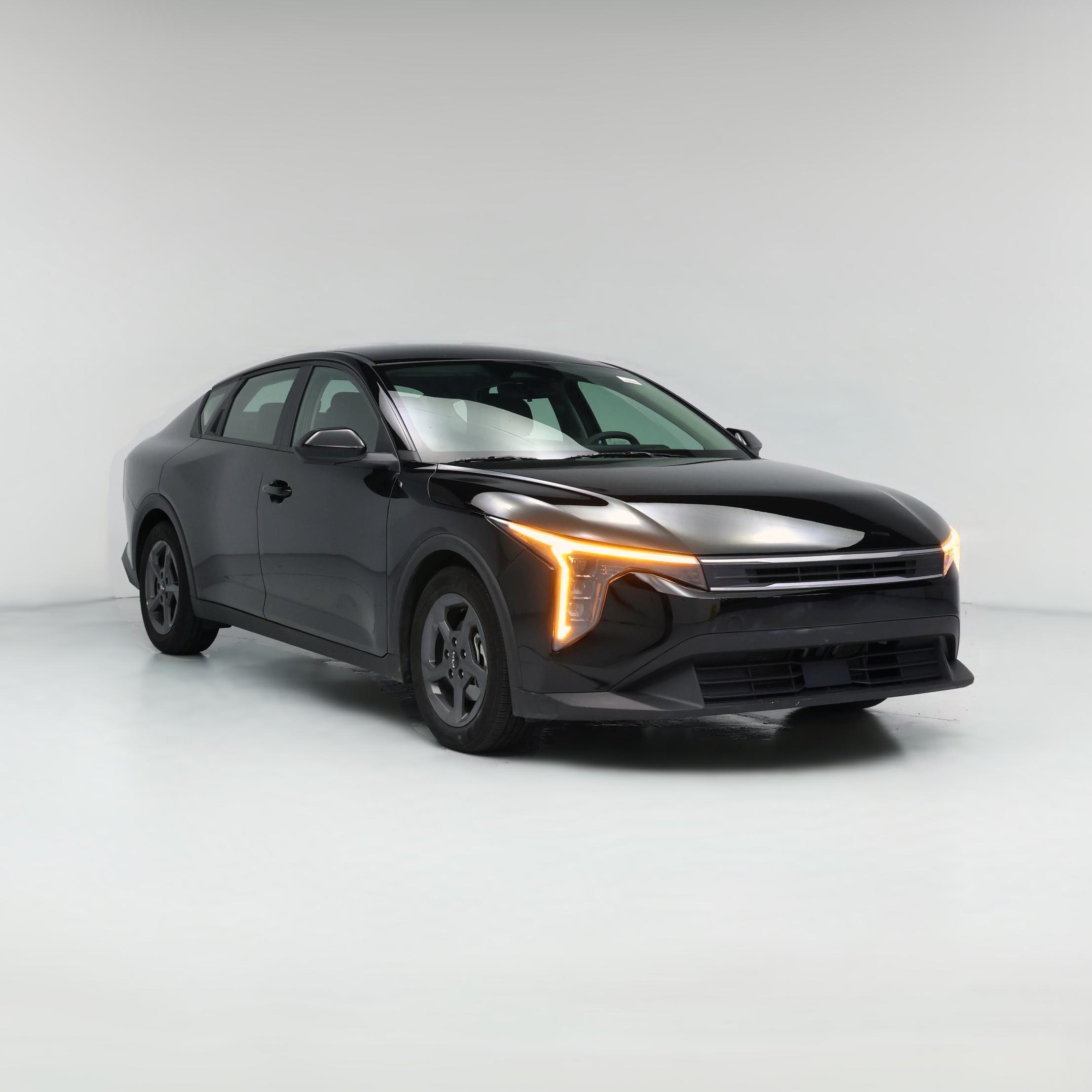 Thumbnail: 2025 Kia K4 - 1