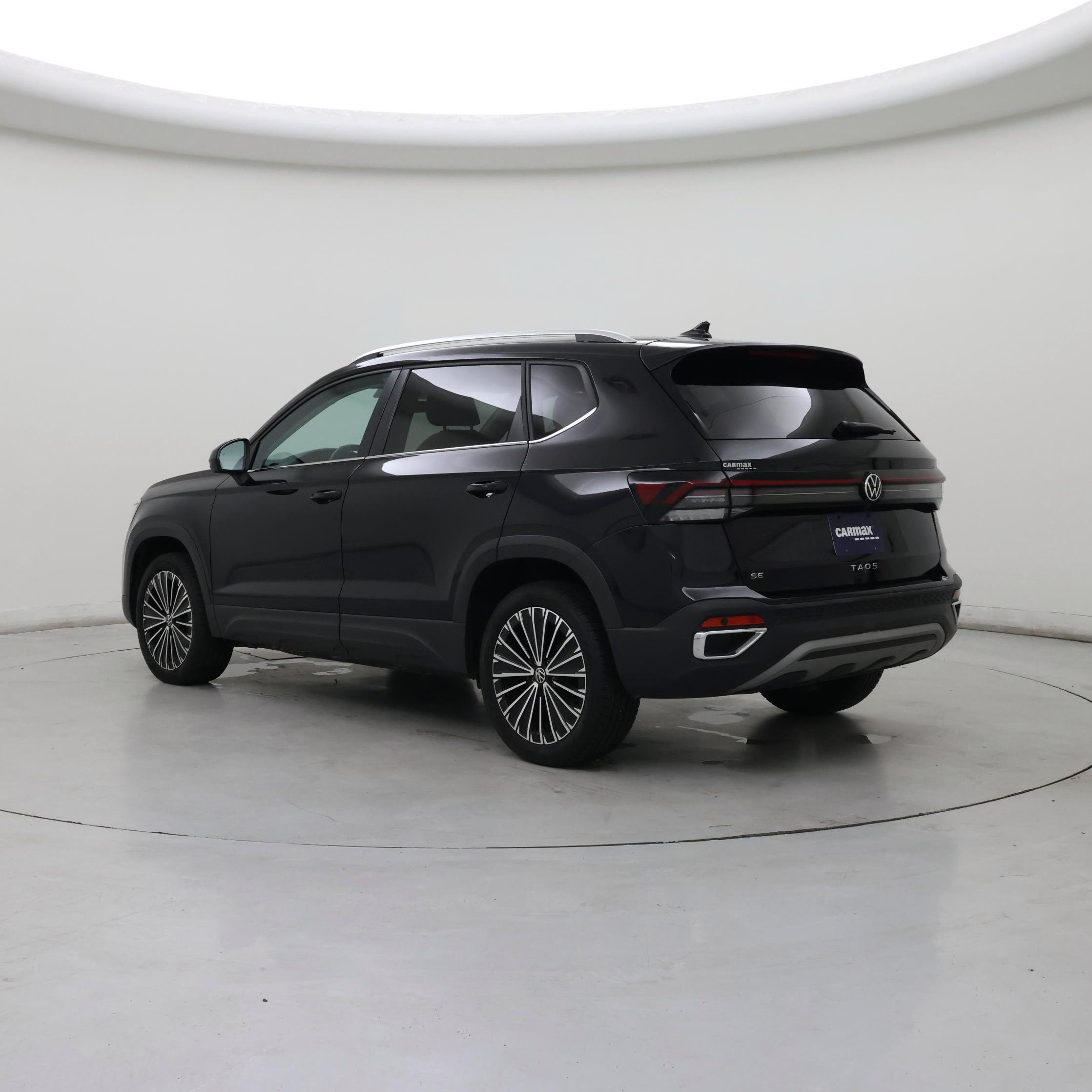 Thumbnail: 2025 Volkswagen Taos - 2