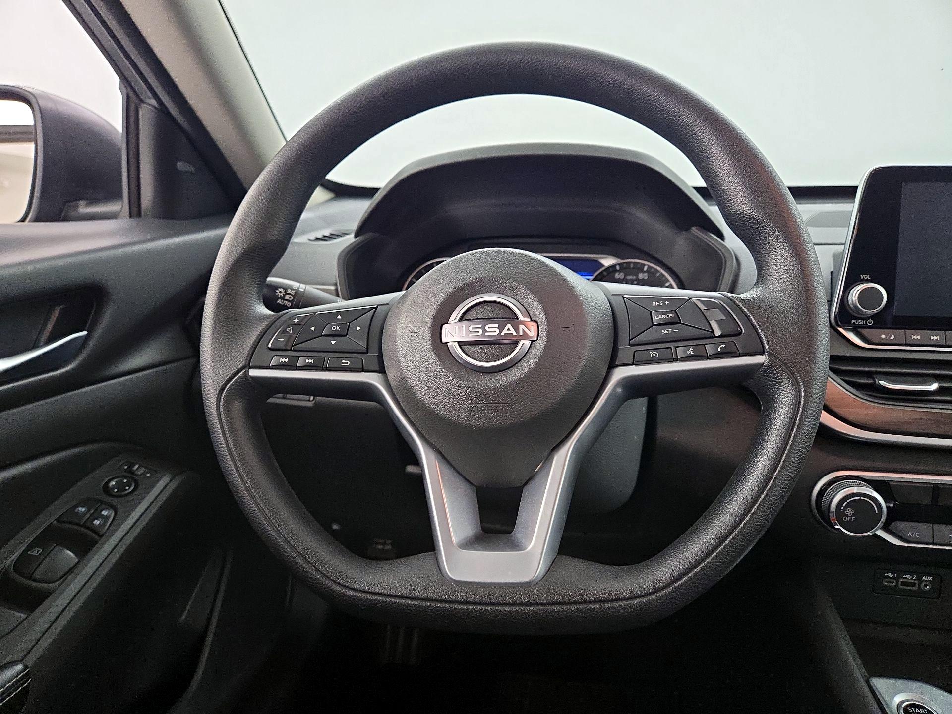 Thumbnail: 2025 Nissan Altima - 10
