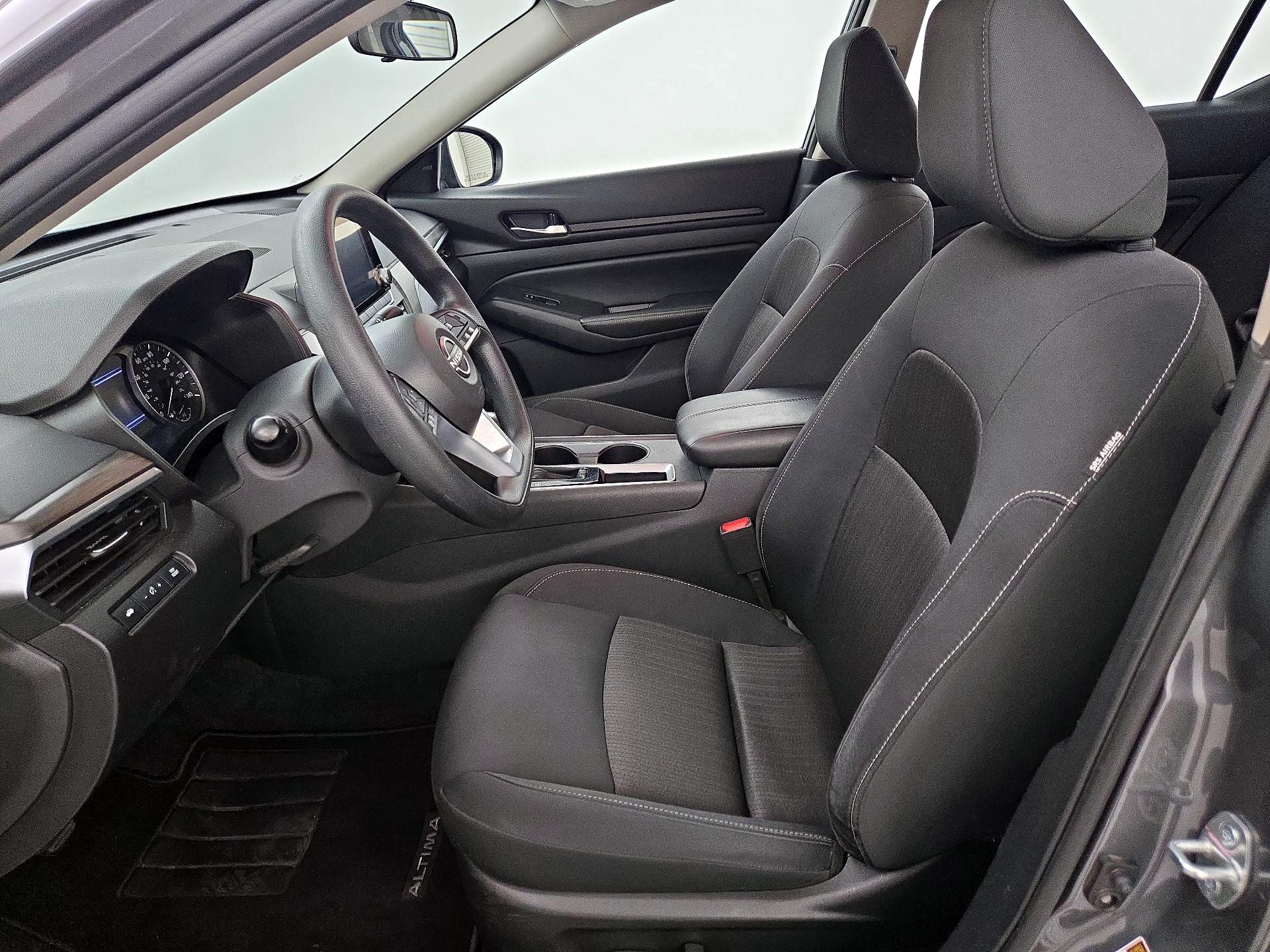 Thumbnail: 2025 Nissan Altima - 11
