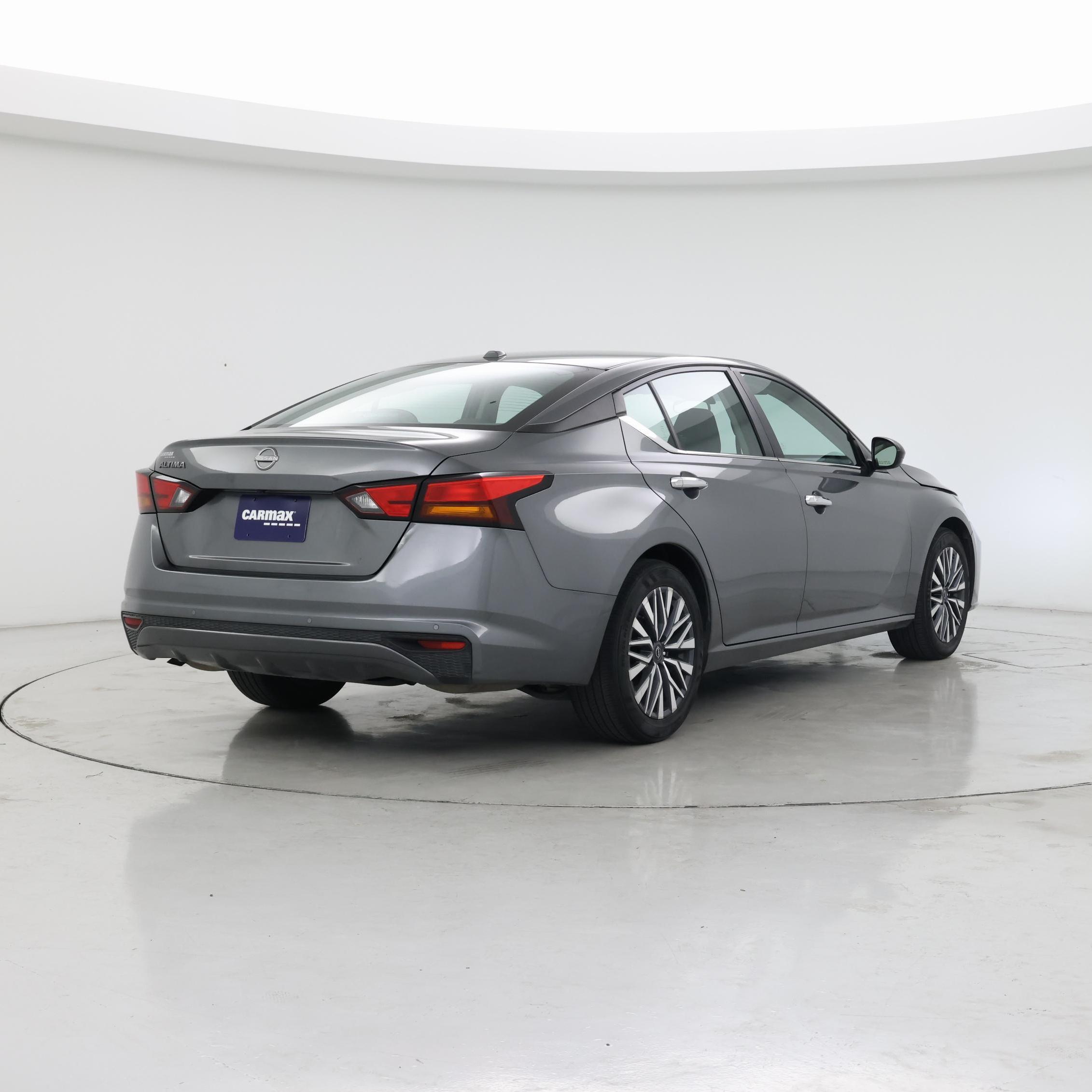 Thumbnail: 2025 Nissan Altima - 8