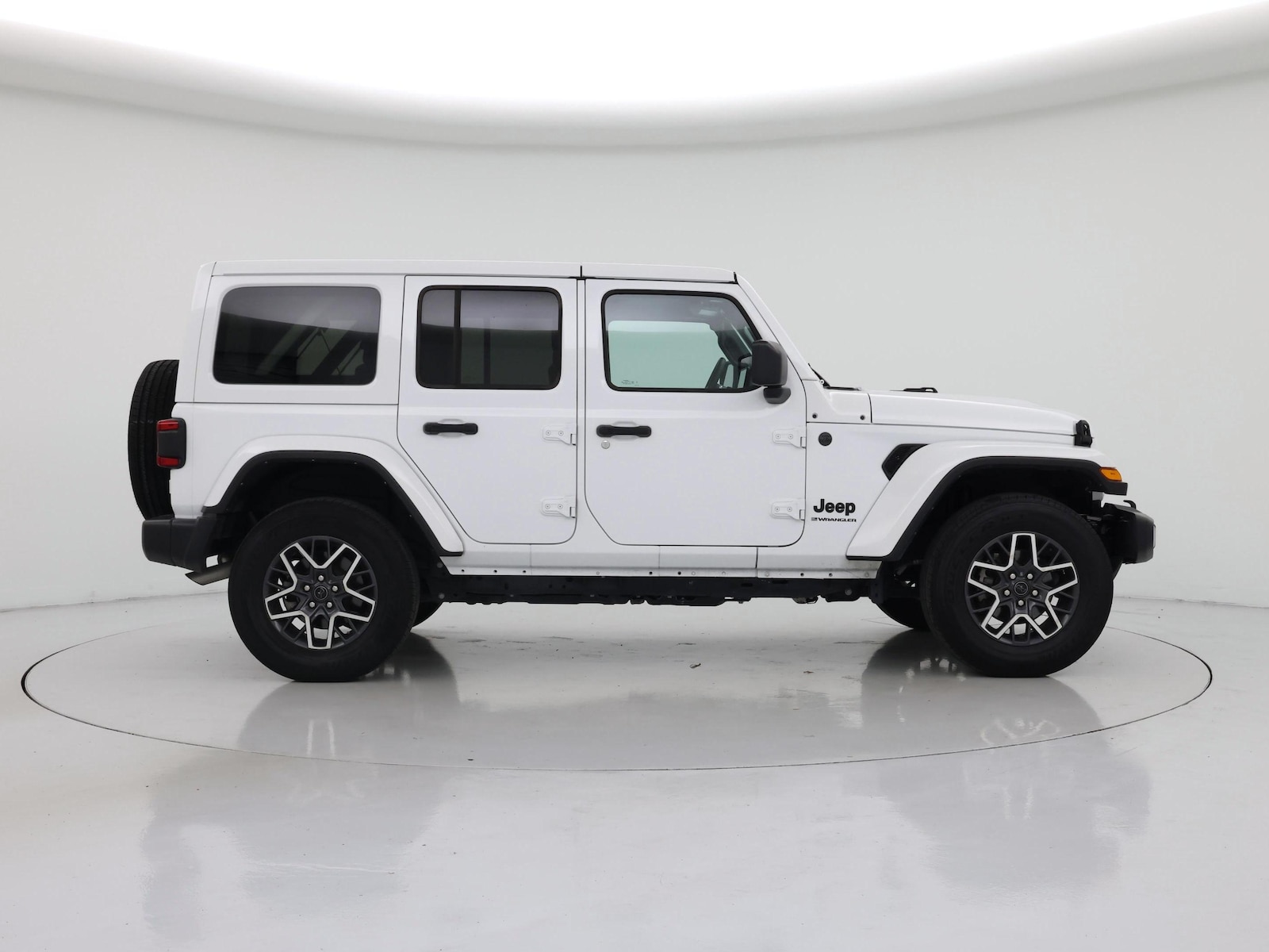 2025 Jeep Wrangler 4-Door Sahara - Photo 8