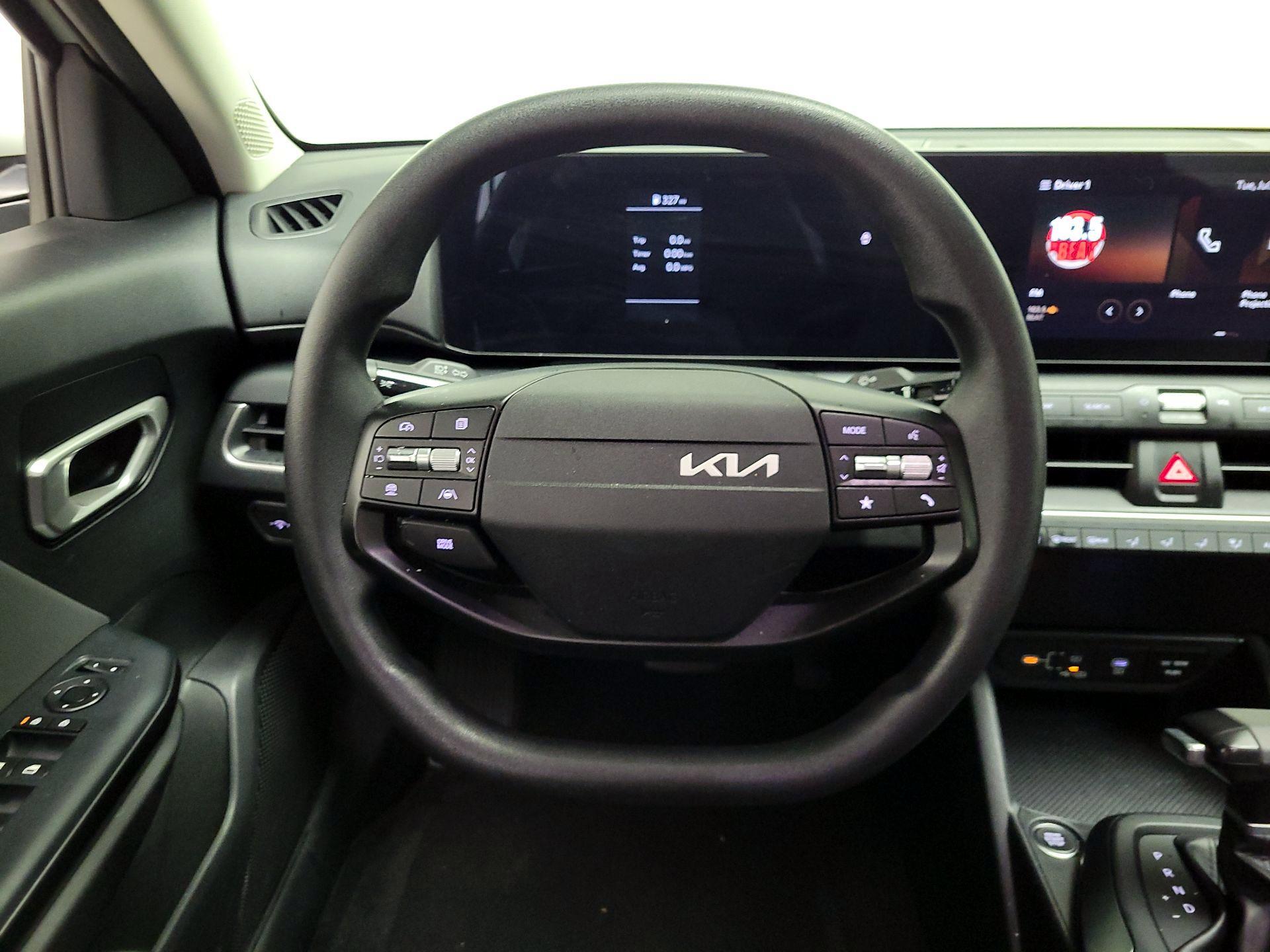 Thumbnail: 2025 Kia K4 - 10