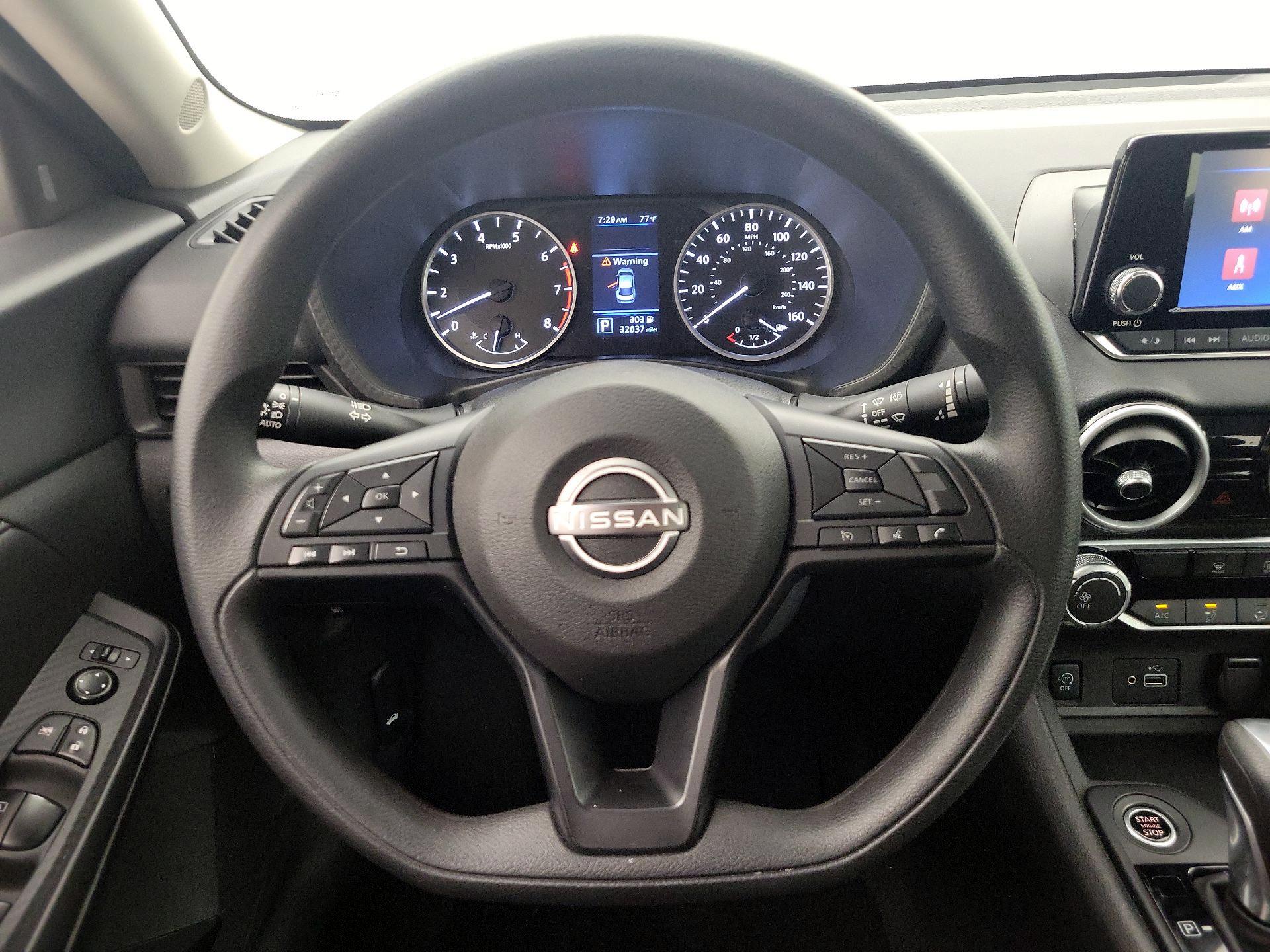 Thumbnail: 2025 Nissan Sentra - 10