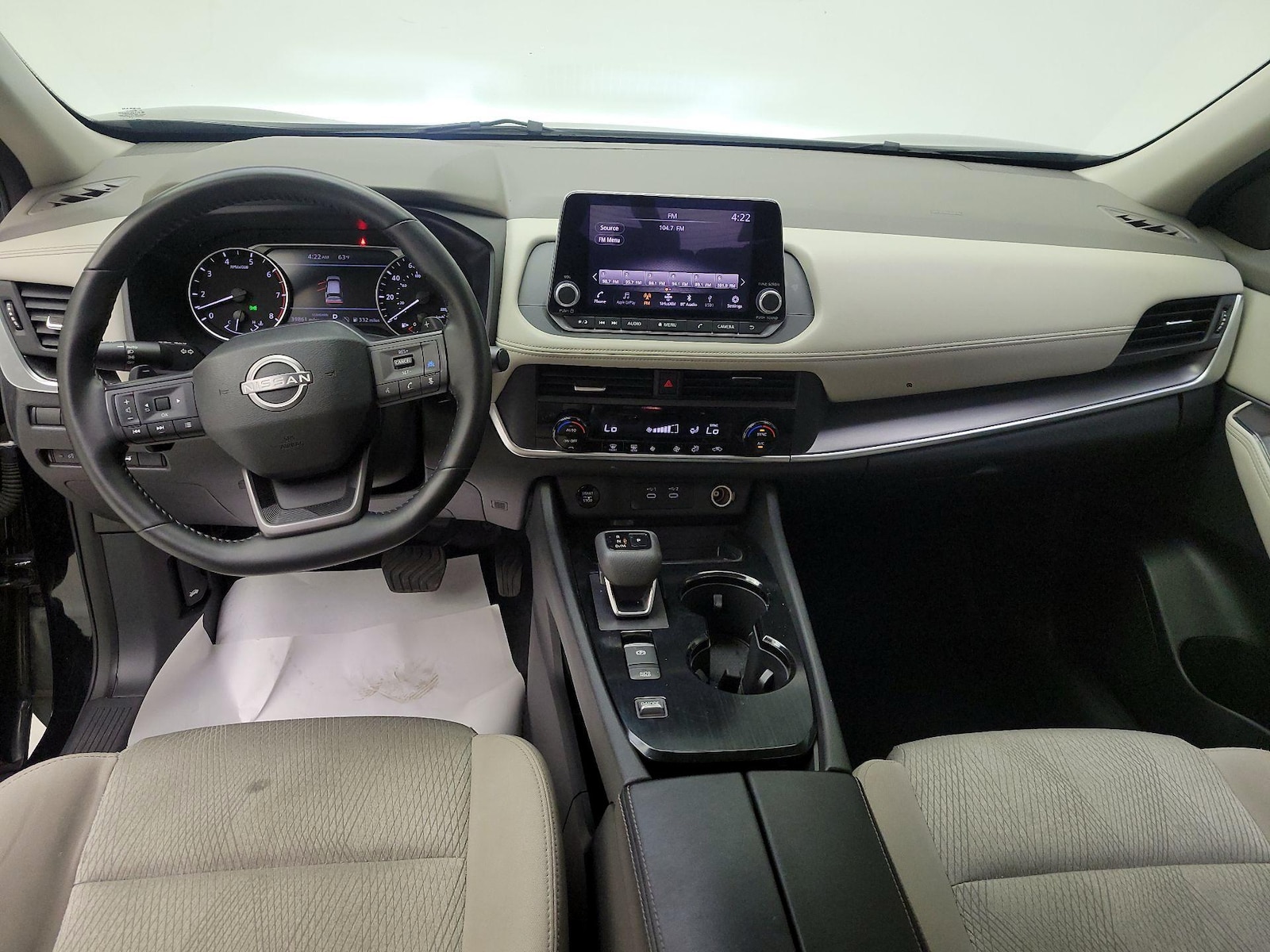 2025 Nissan Rogue SV - Photo 10