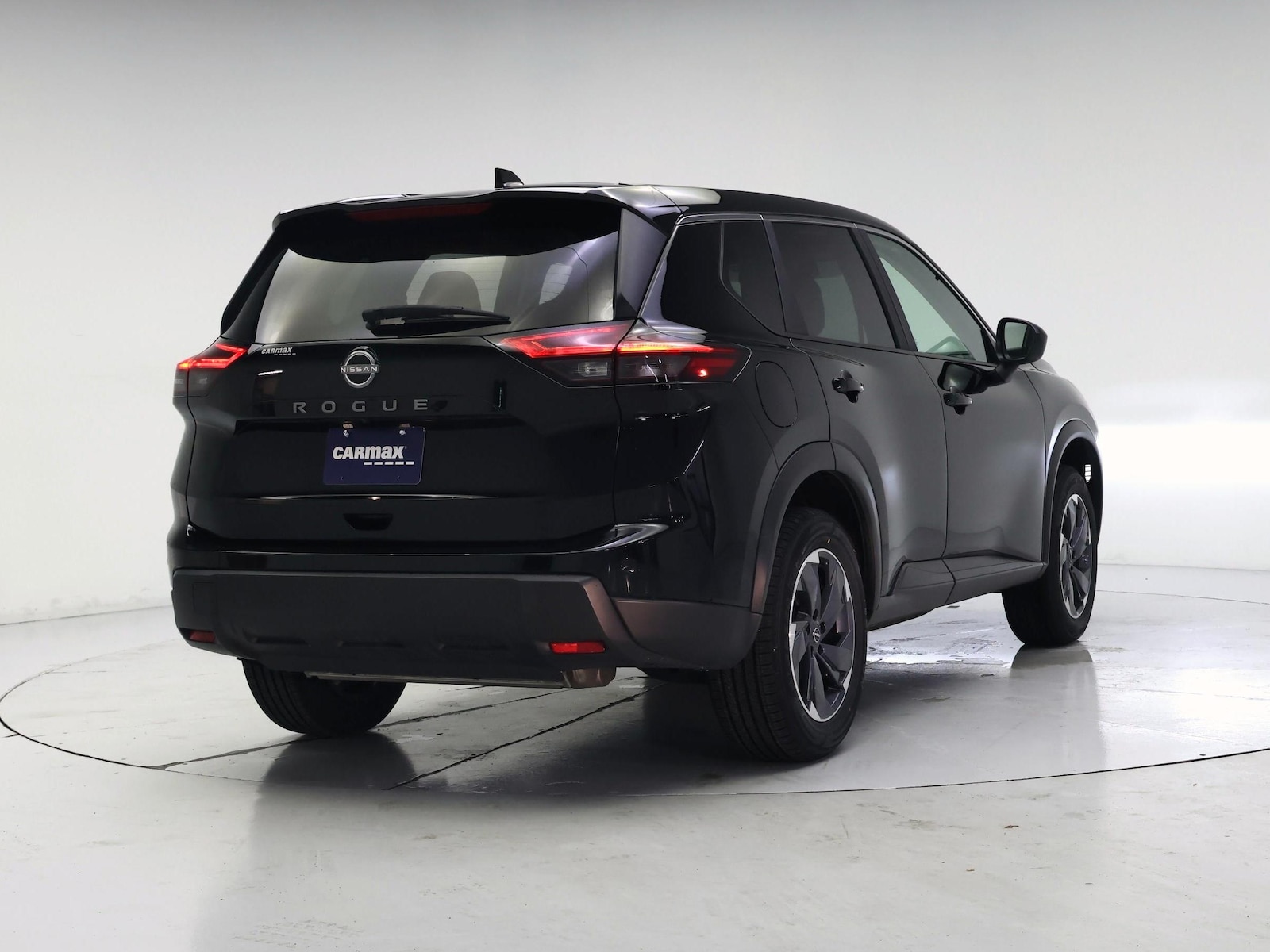 2025 Nissan Rogue SV - Photo 9