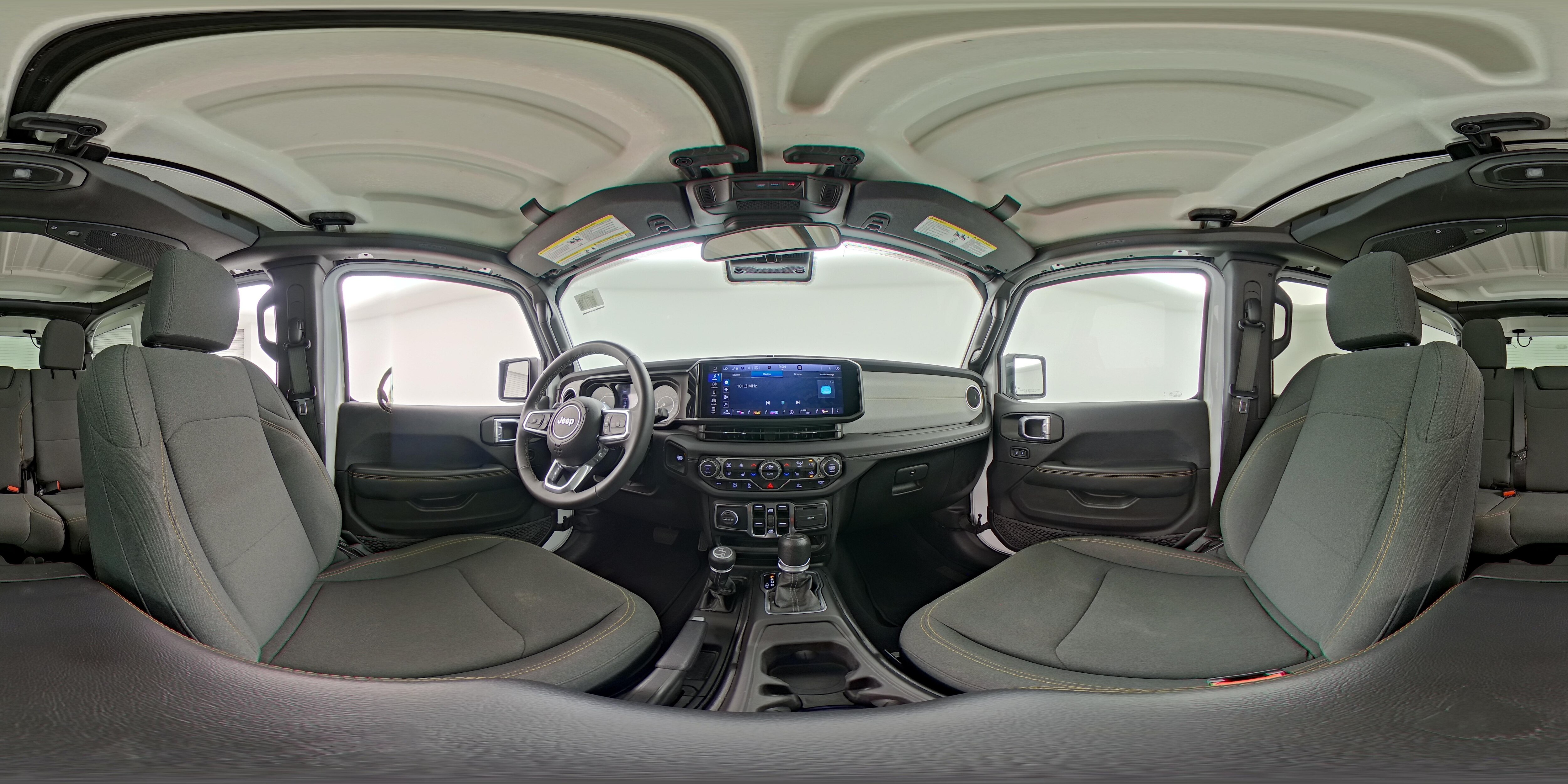 2025 Jeep Wrangler 4-Door Sahara - Photo 24