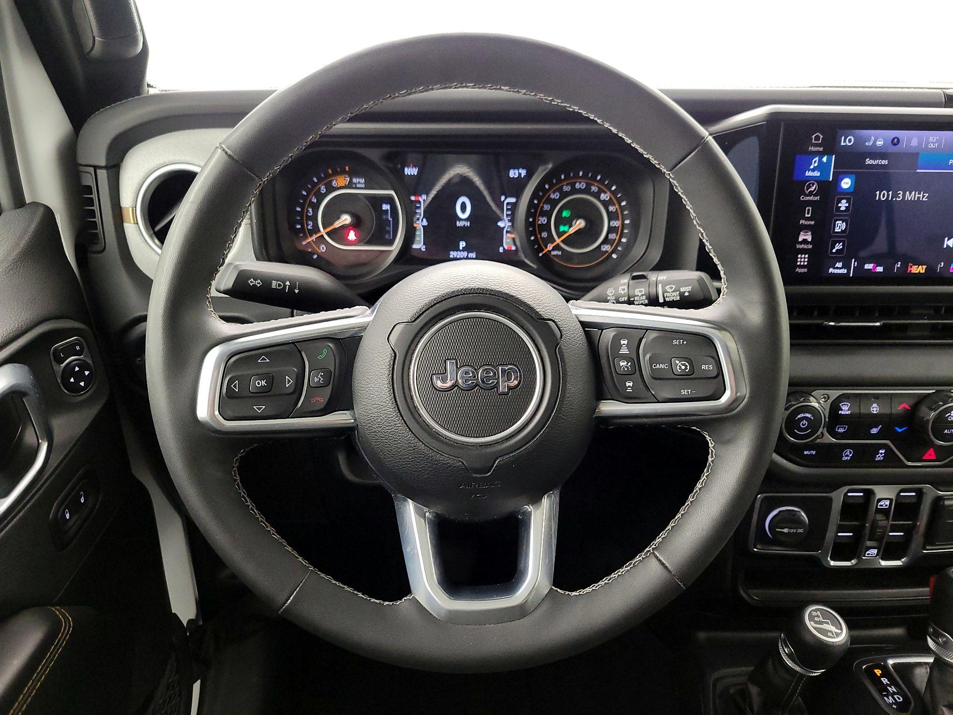 Thumbnail: 2025 Jeep Wrangler - 10