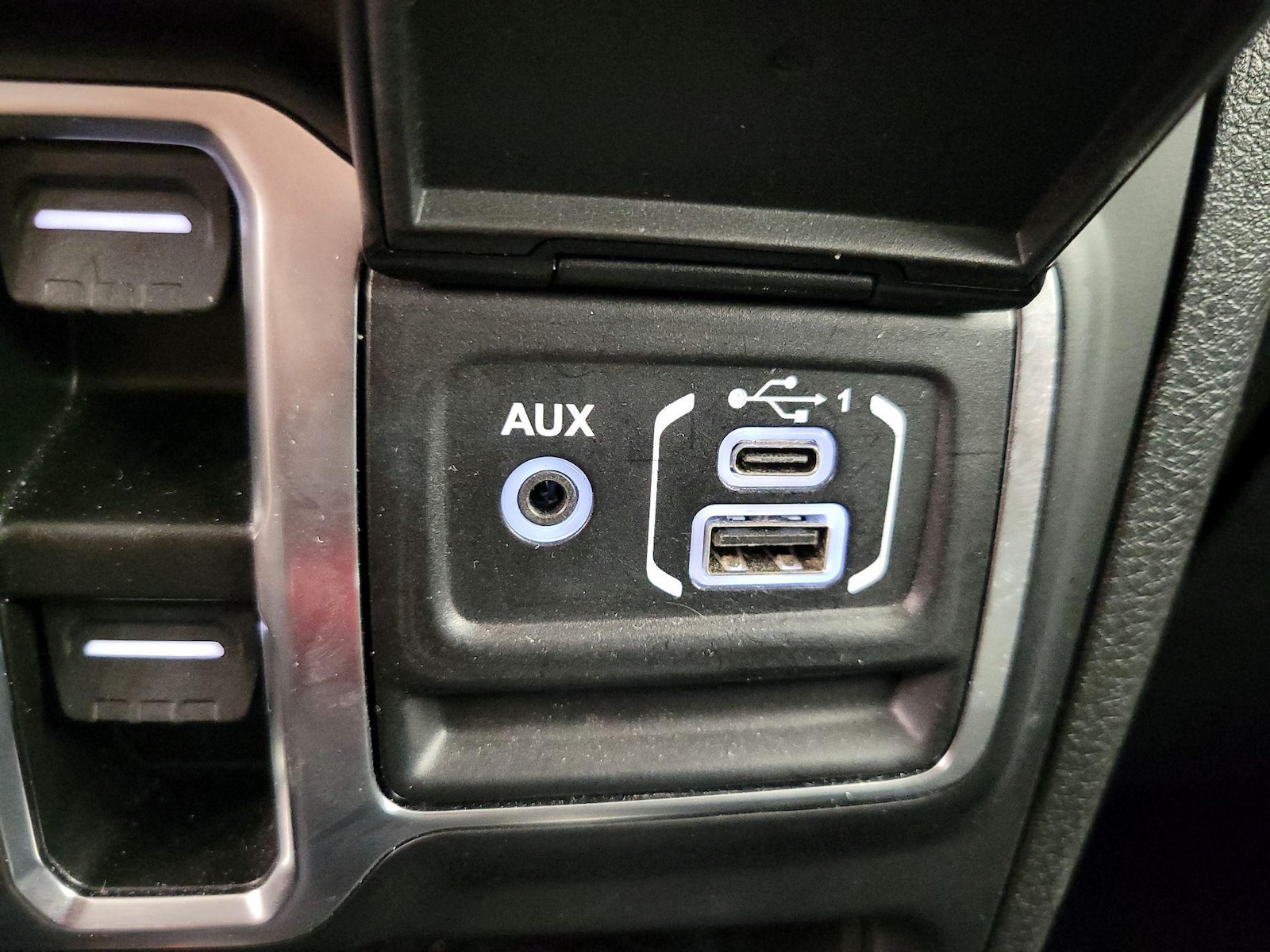 2025 Jeep Wrangler 4-Door Sahara - Photo 19