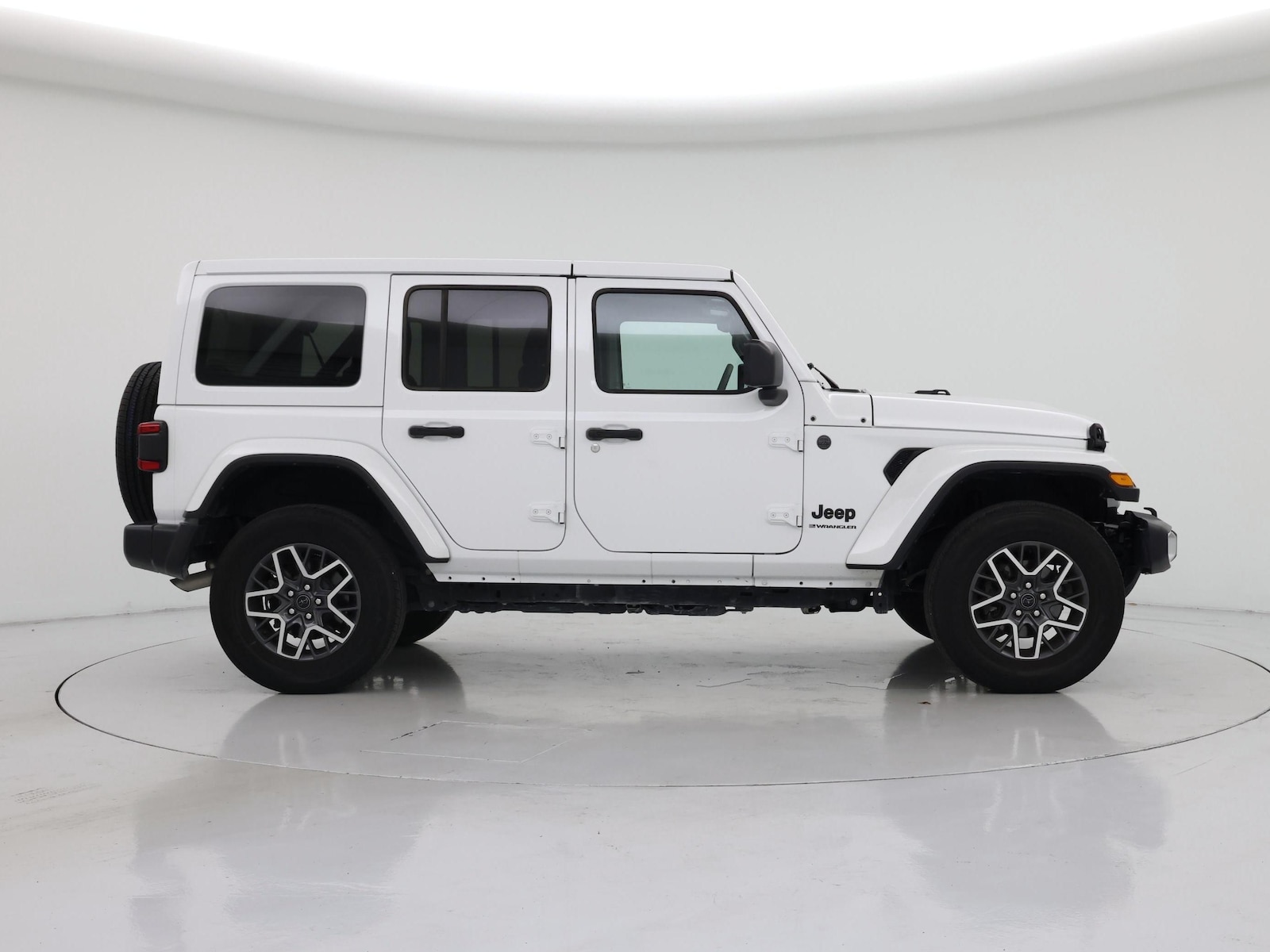 2025 Jeep Wrangler 4-Door Sahara - Photo 8
