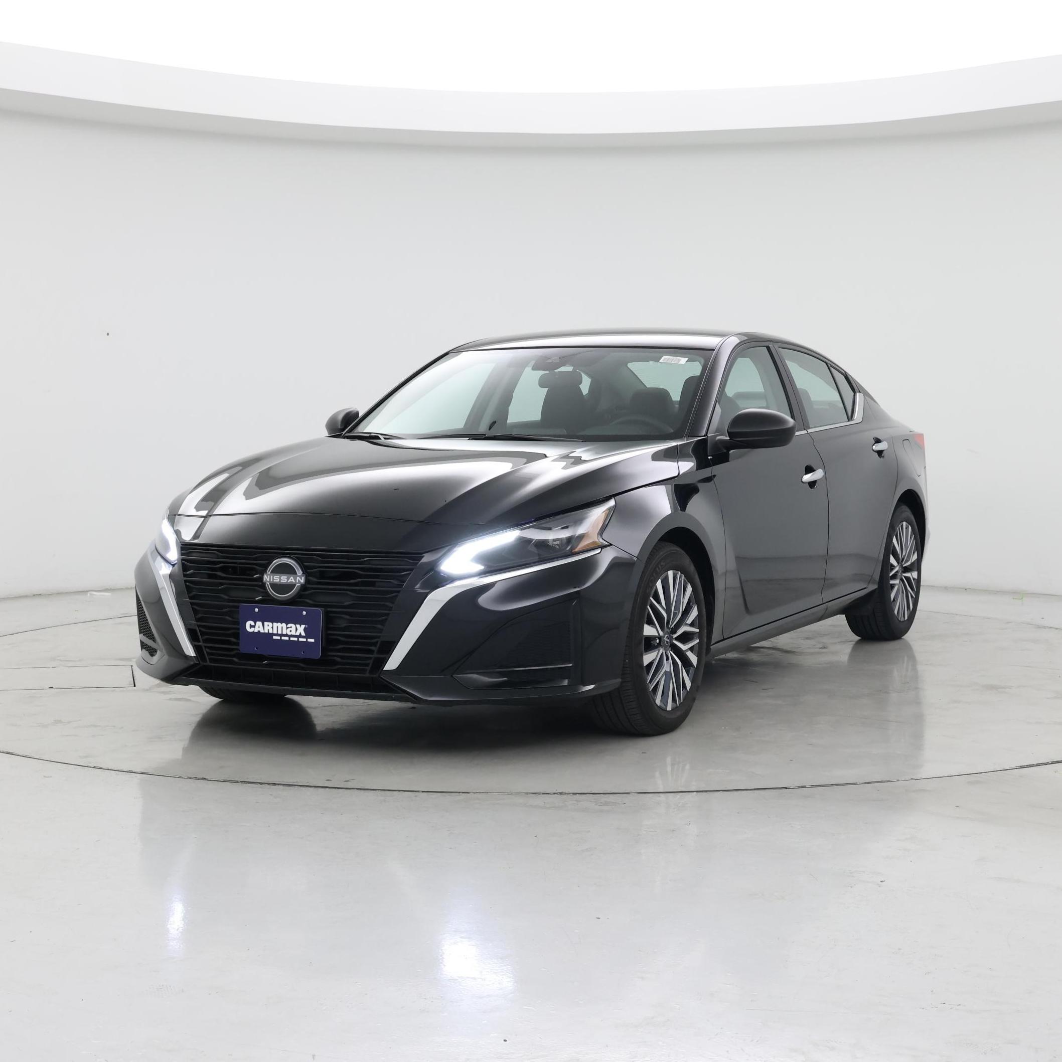 Thumbnail: 2025 Nissan Altima - 4