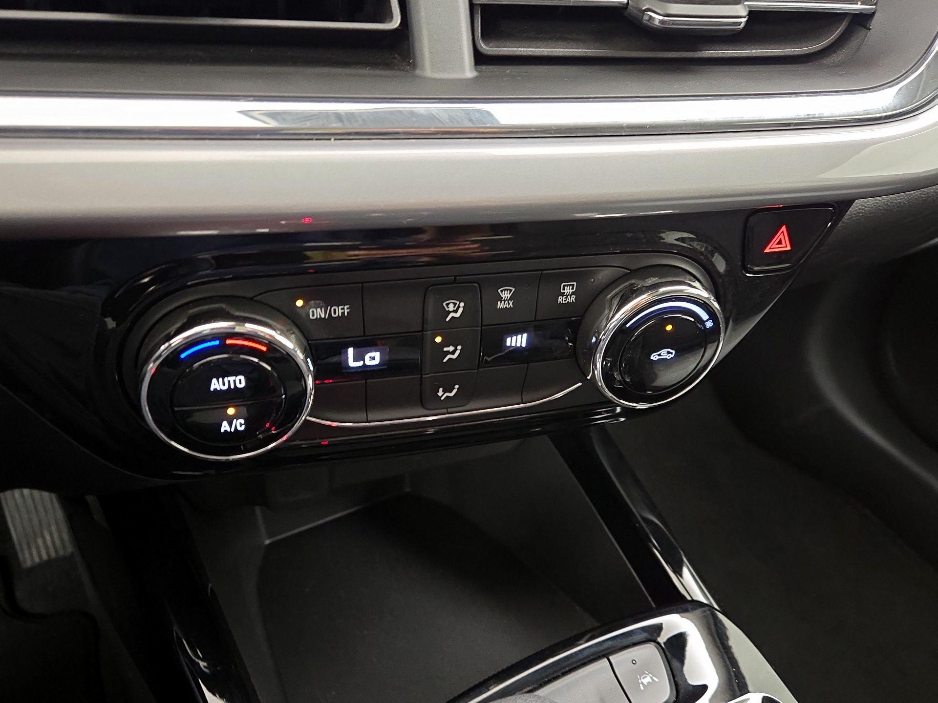 Thumbnail: 2025 Chevrolet Trax - 16