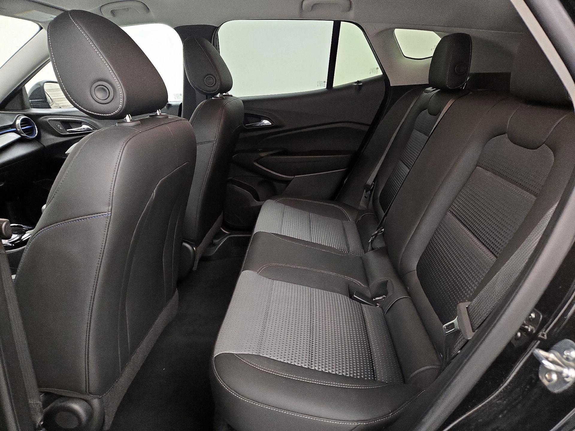 Thumbnail: 2025 Chevrolet Trax - 19