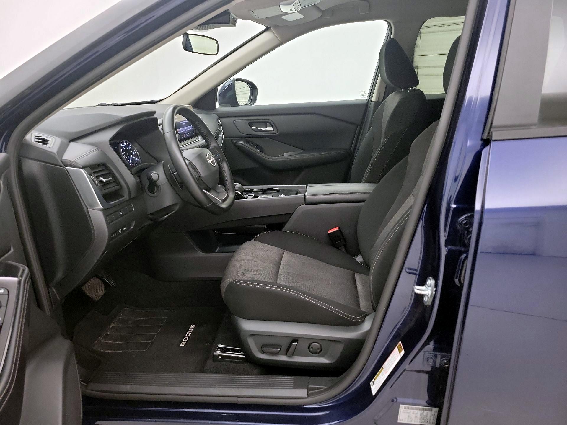 Thumbnail: 2025 Nissan Rogue - 11