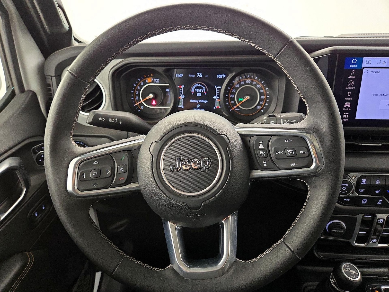 2025 Jeep Wrangler 4-Door Sahara - Photo 11