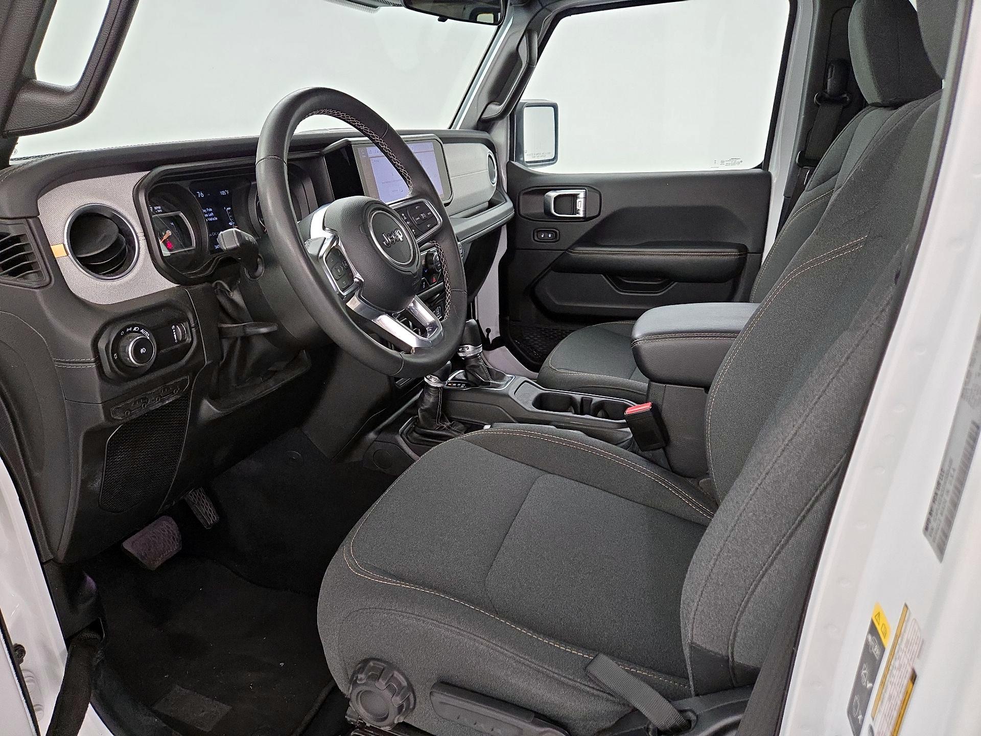 Thumbnail: 2025 Jeep Wrangler - 11