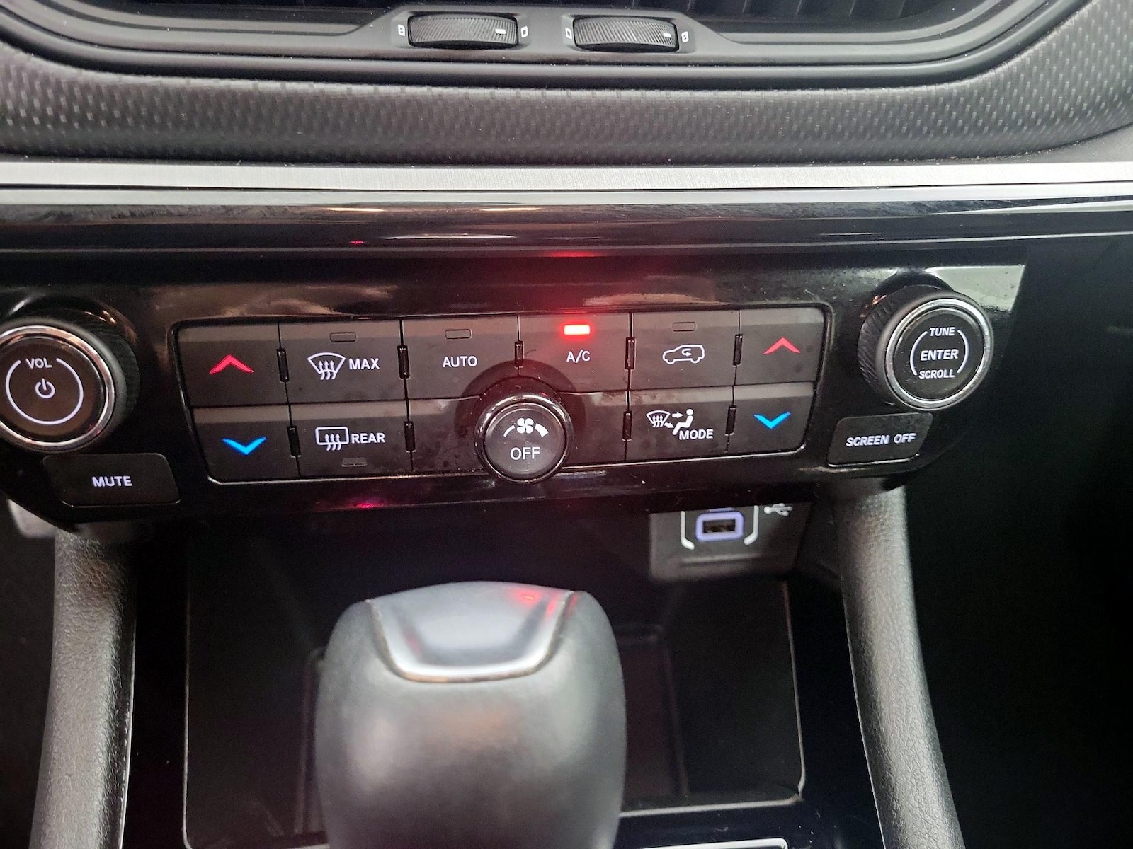 2025 Jeep Compass Trailhawk - Photo 17