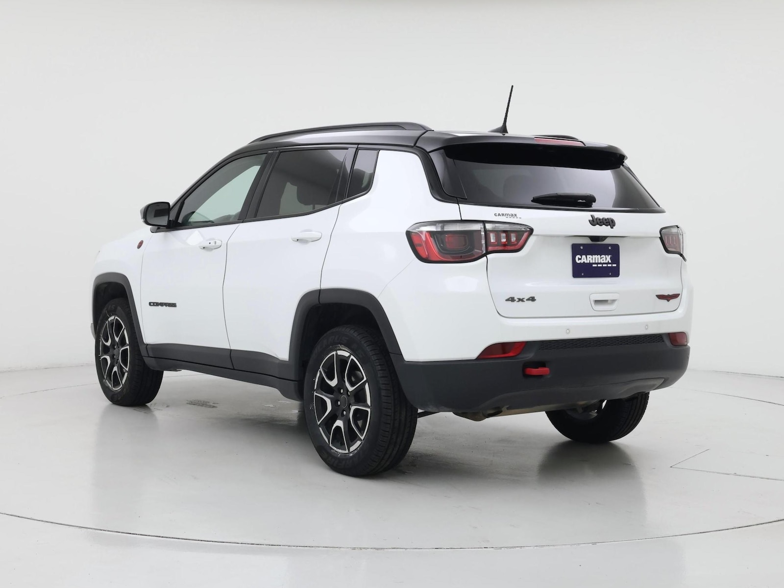 2025 Jeep Compass Trailhawk - Photo 3