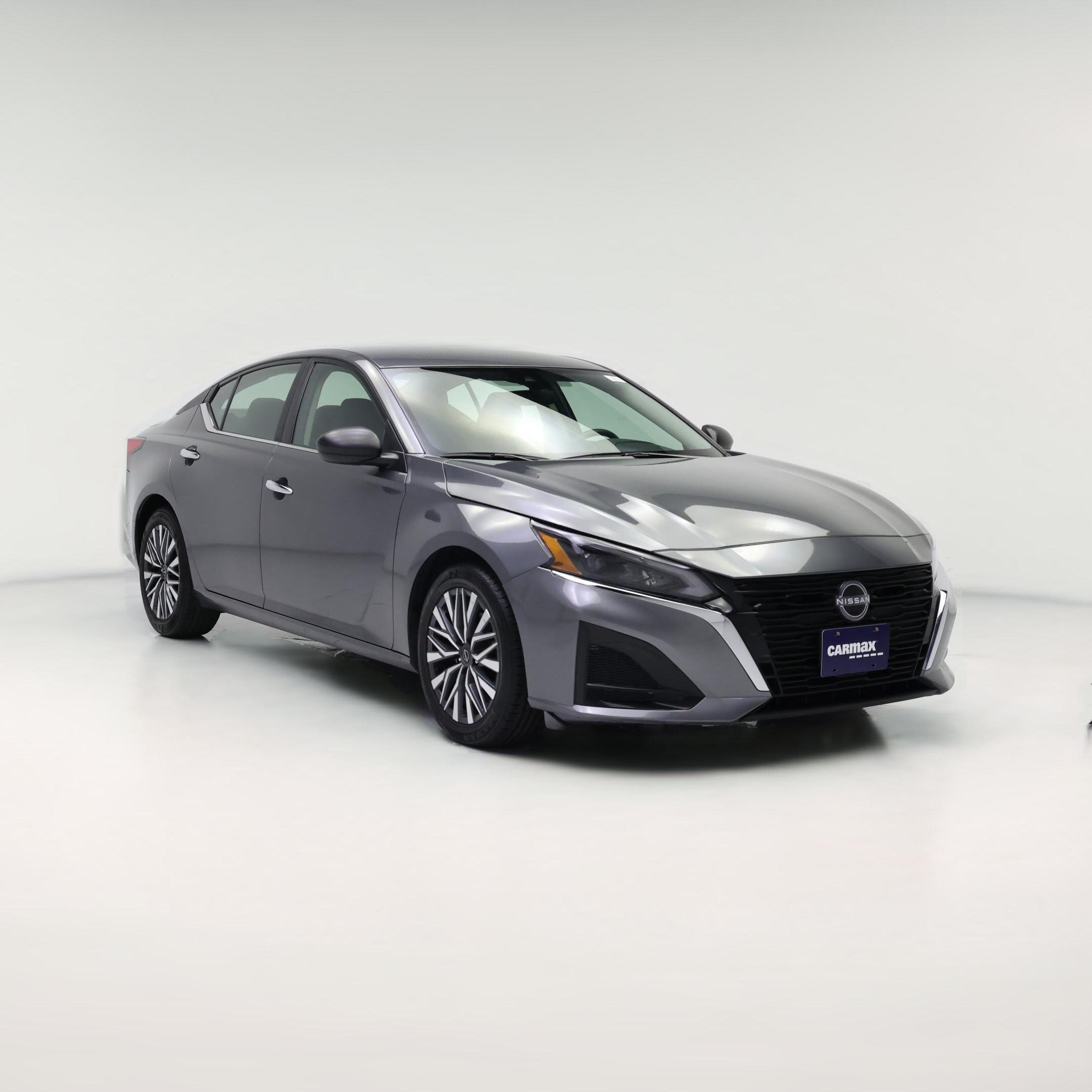 Thumbnail: 2025 Nissan Altima - 1