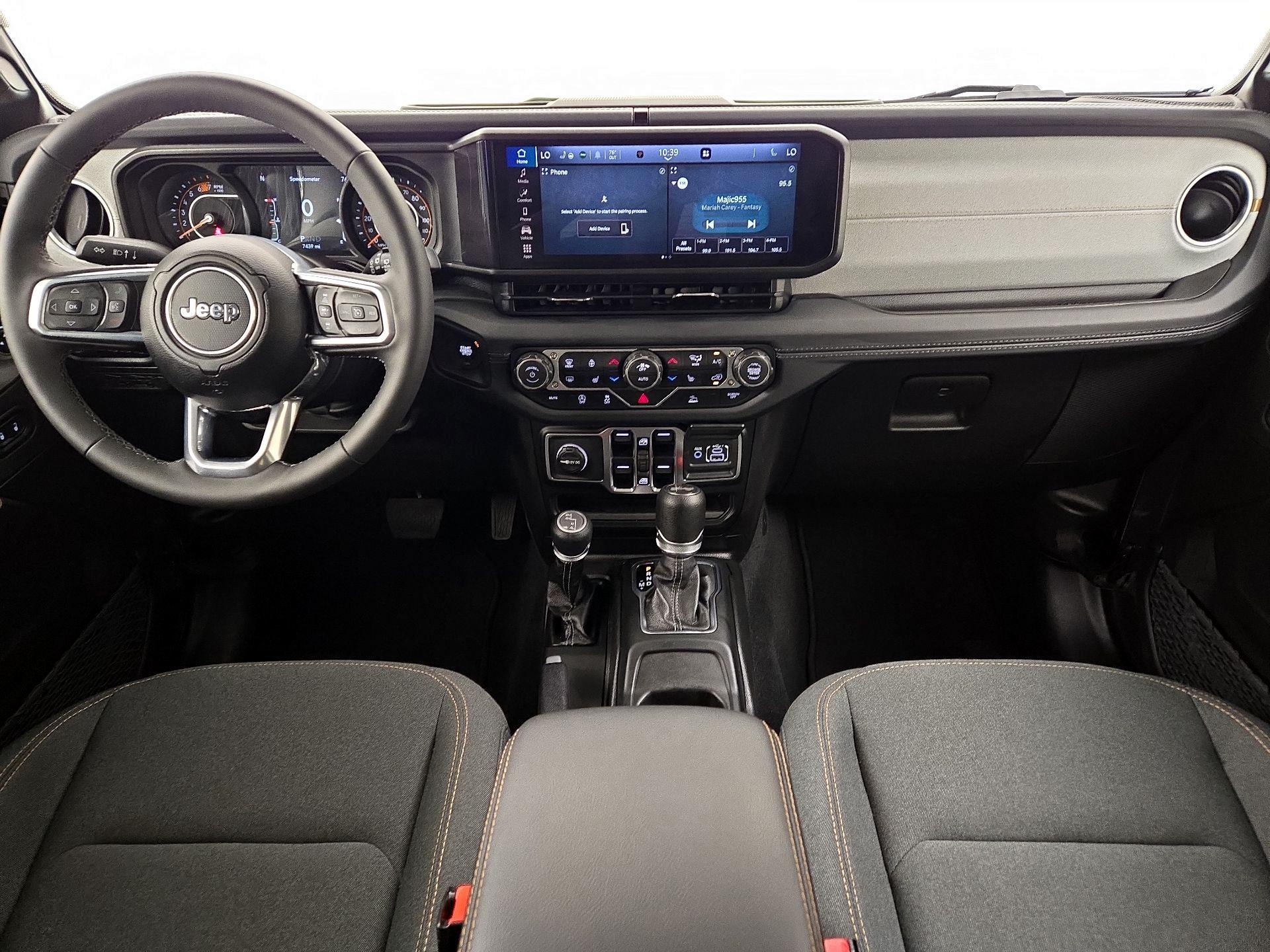 Thumbnail: 2025 Jeep Wrangler - 9