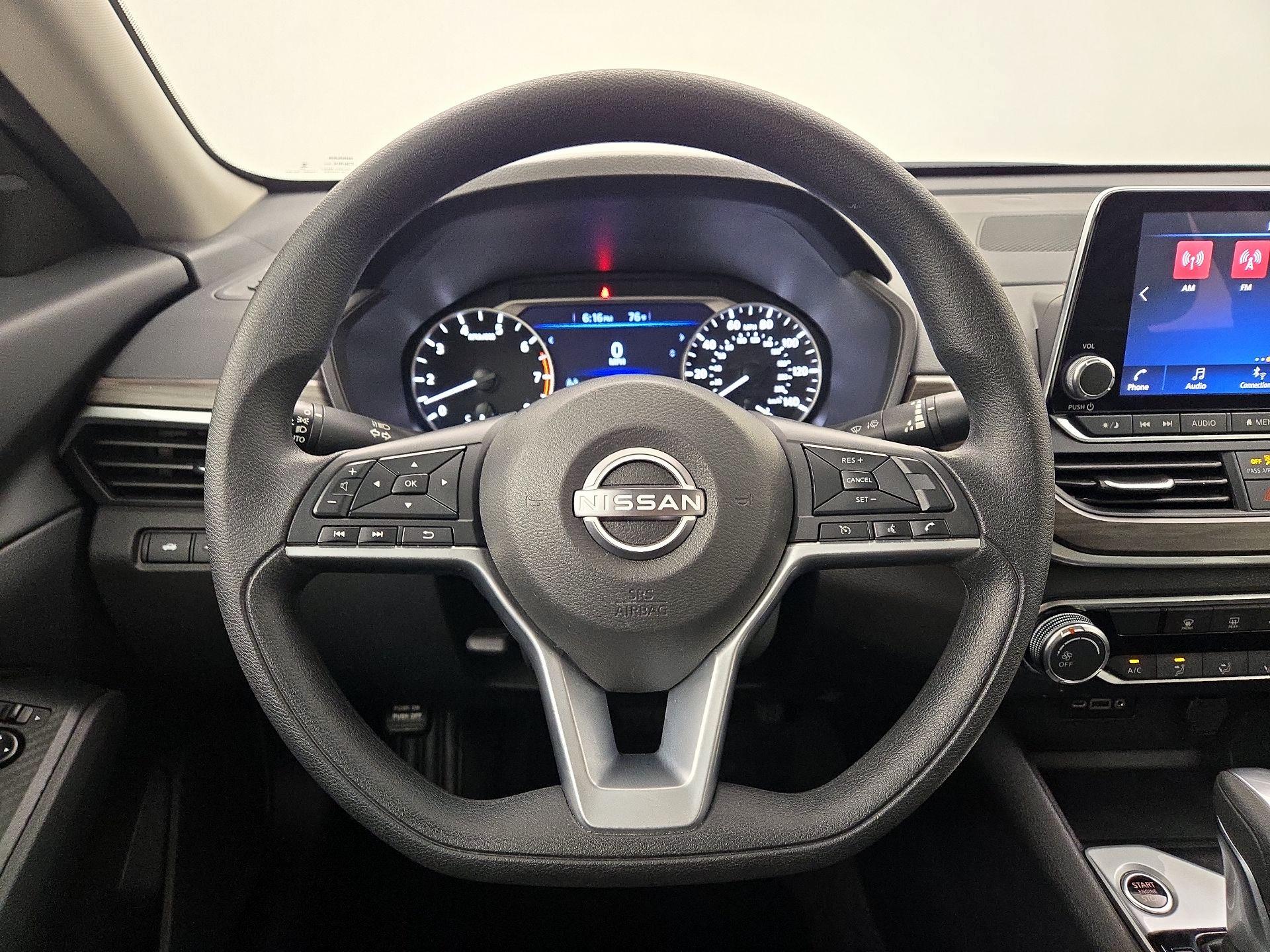 Thumbnail: 2025 Nissan Altima - 10