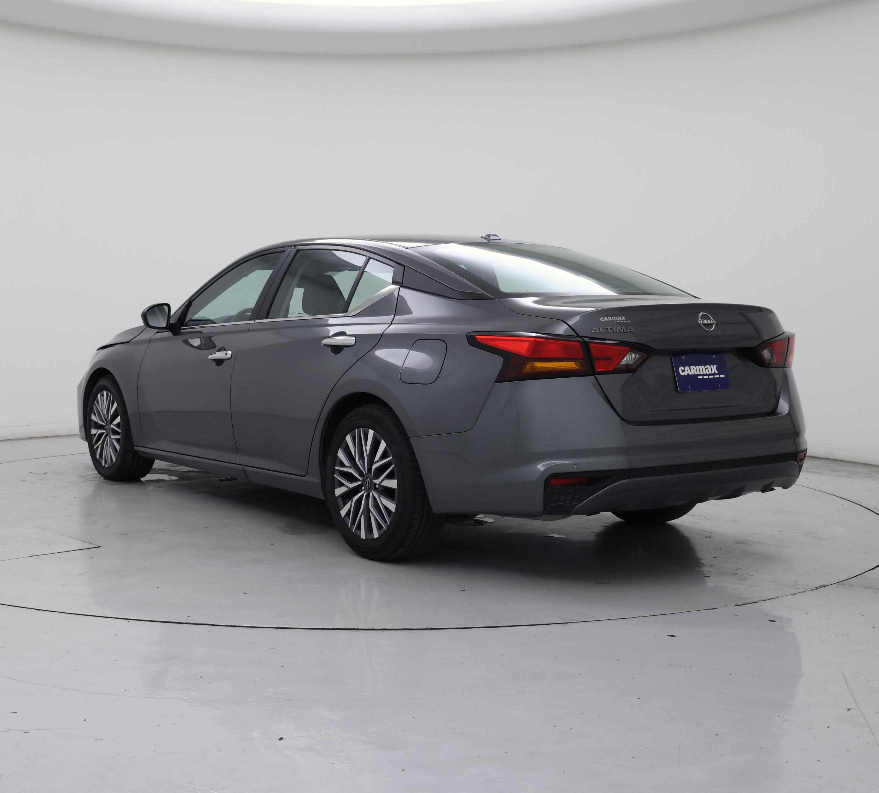 Thumbnail: 2025 Nissan Altima - 2