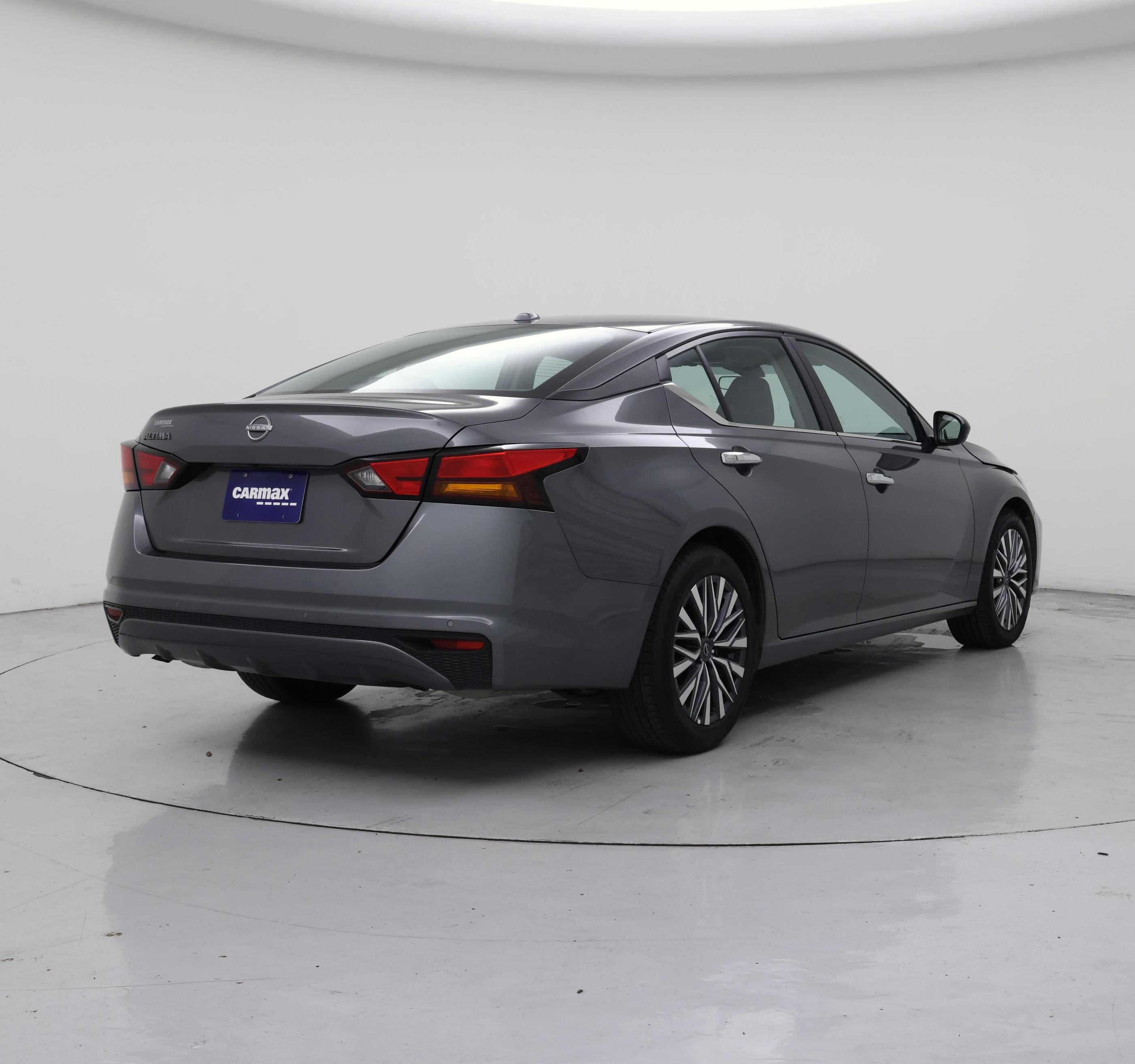 Thumbnail: 2025 Nissan Altima - 8