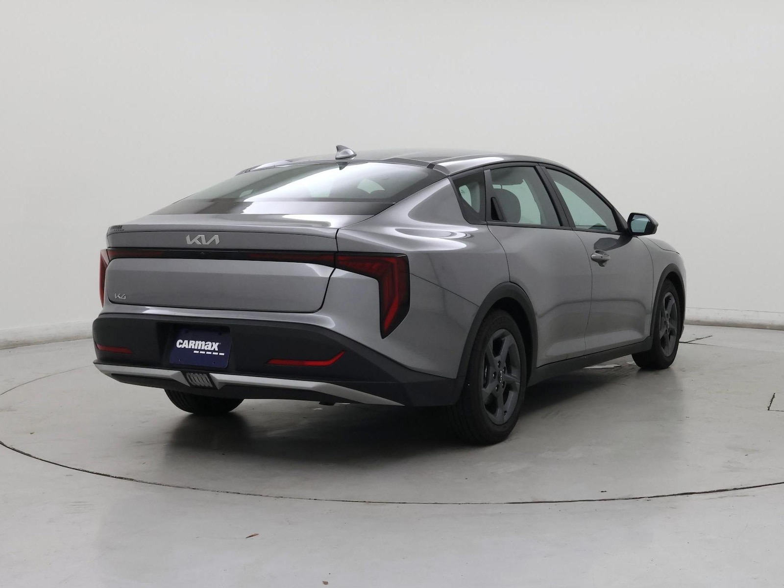 2025 Kia K4 LXS - Photo 9