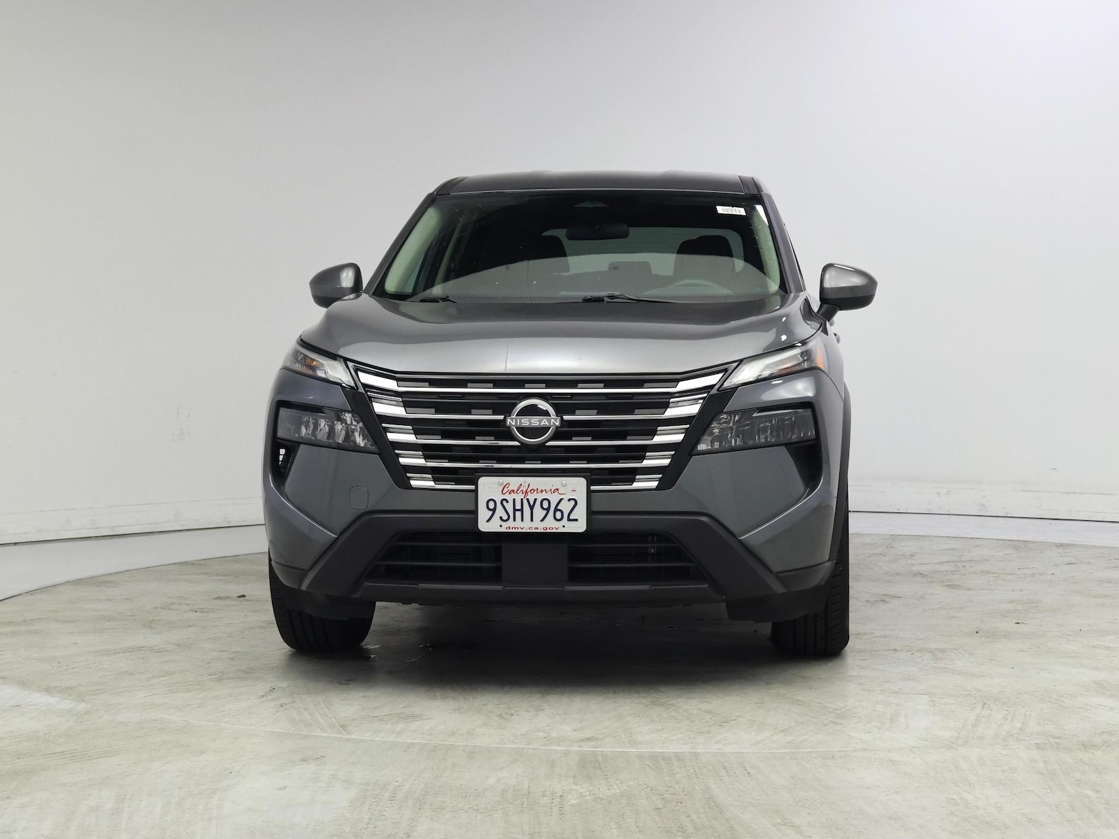 2025 Nissan Rogue SV - Photo 6