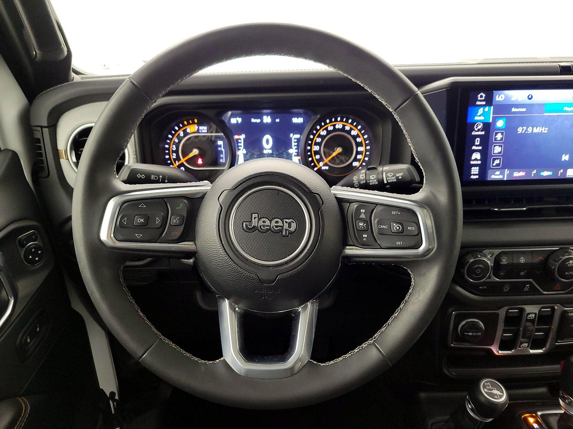 Thumbnail: 2025 Jeep Wrangler - 10