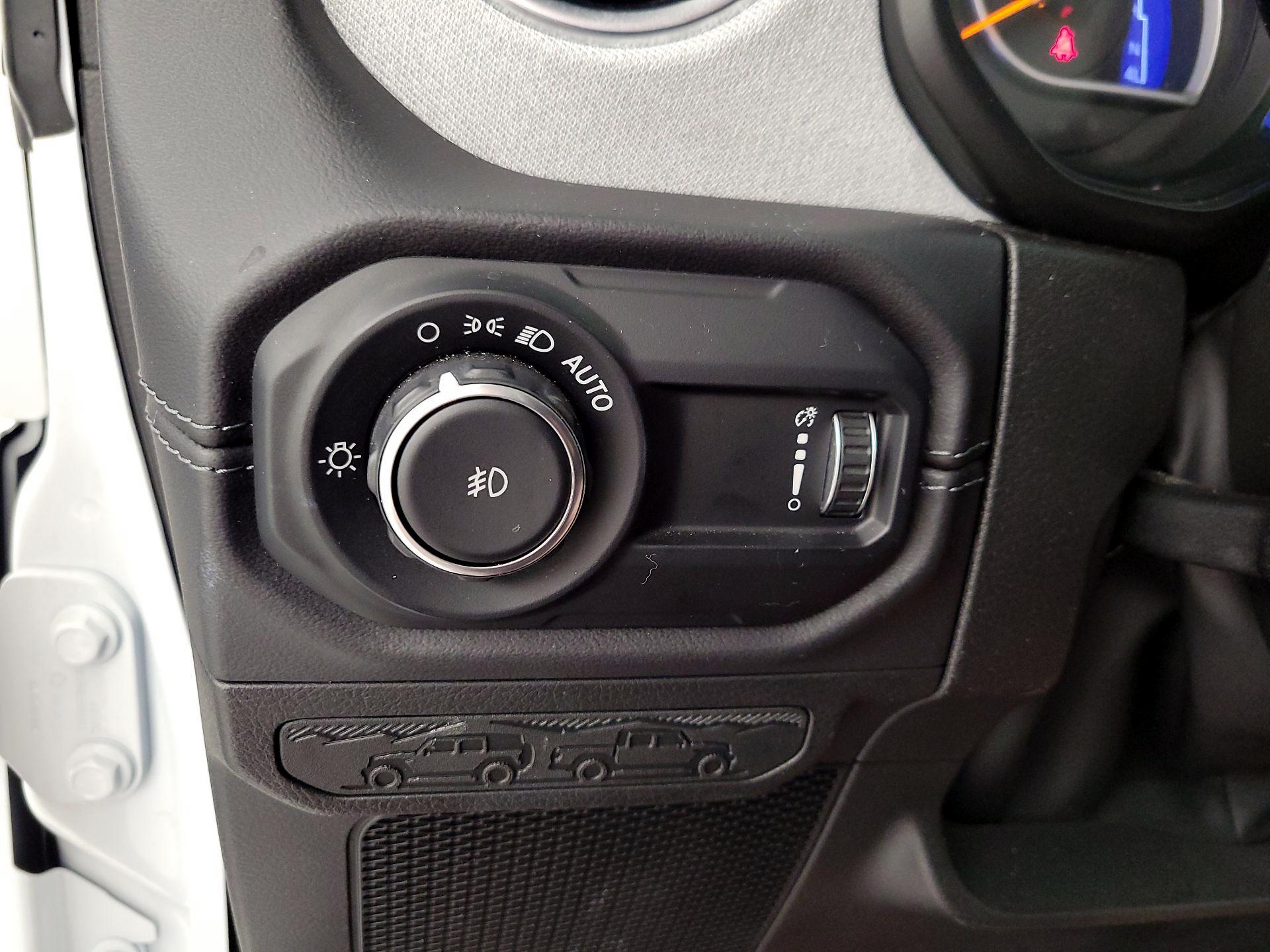 Thumbnail: 2025 Jeep Wrangler - 13