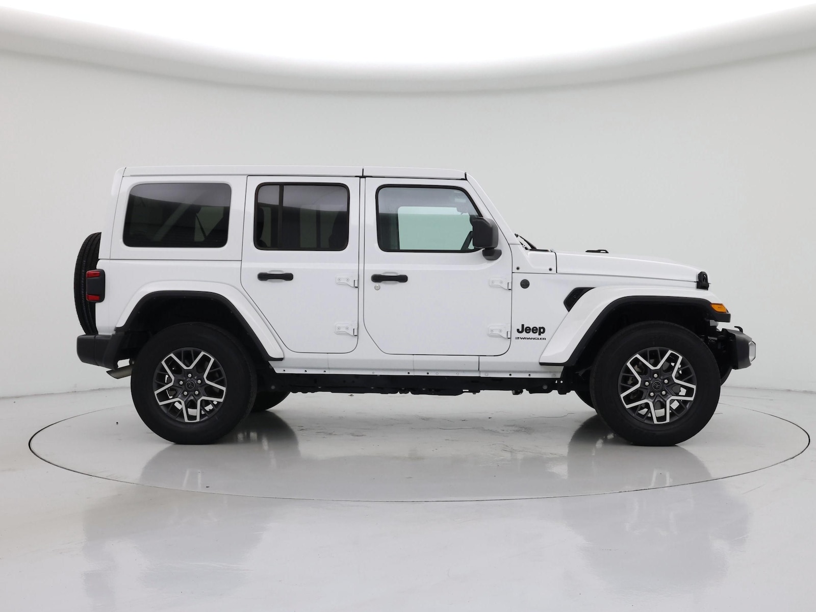 2025 Jeep Wrangler 4-Door Sahara - Photo 8