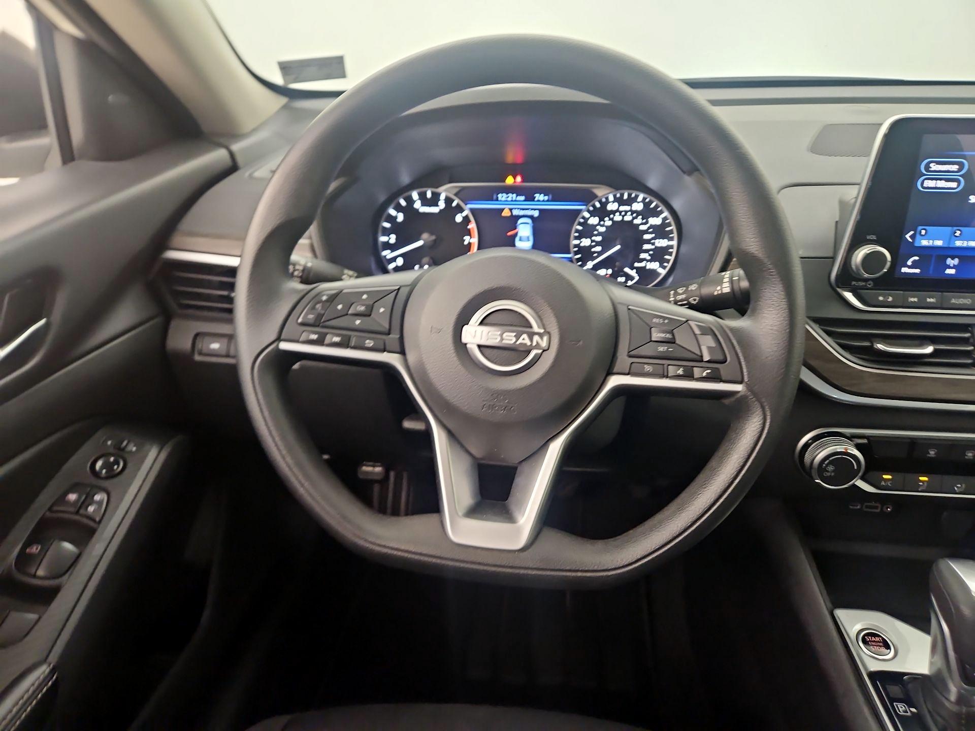 Thumbnail: 2025 Nissan Altima - 10