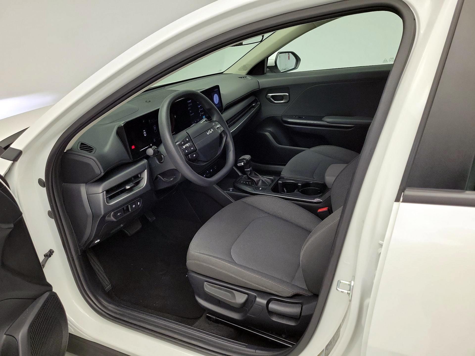 Thumbnail: 2025 Kia K4 - 11