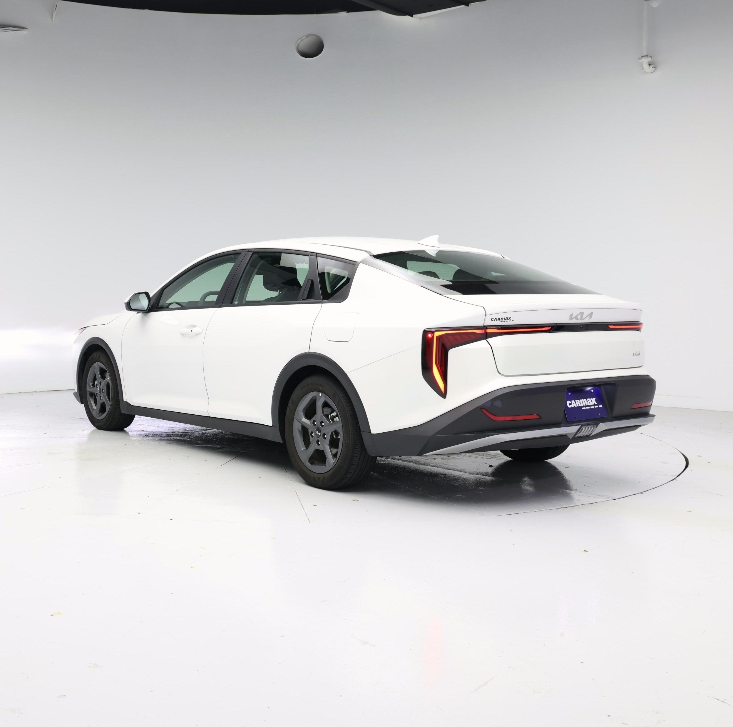 Thumbnail: 2025 Kia K4 - 2