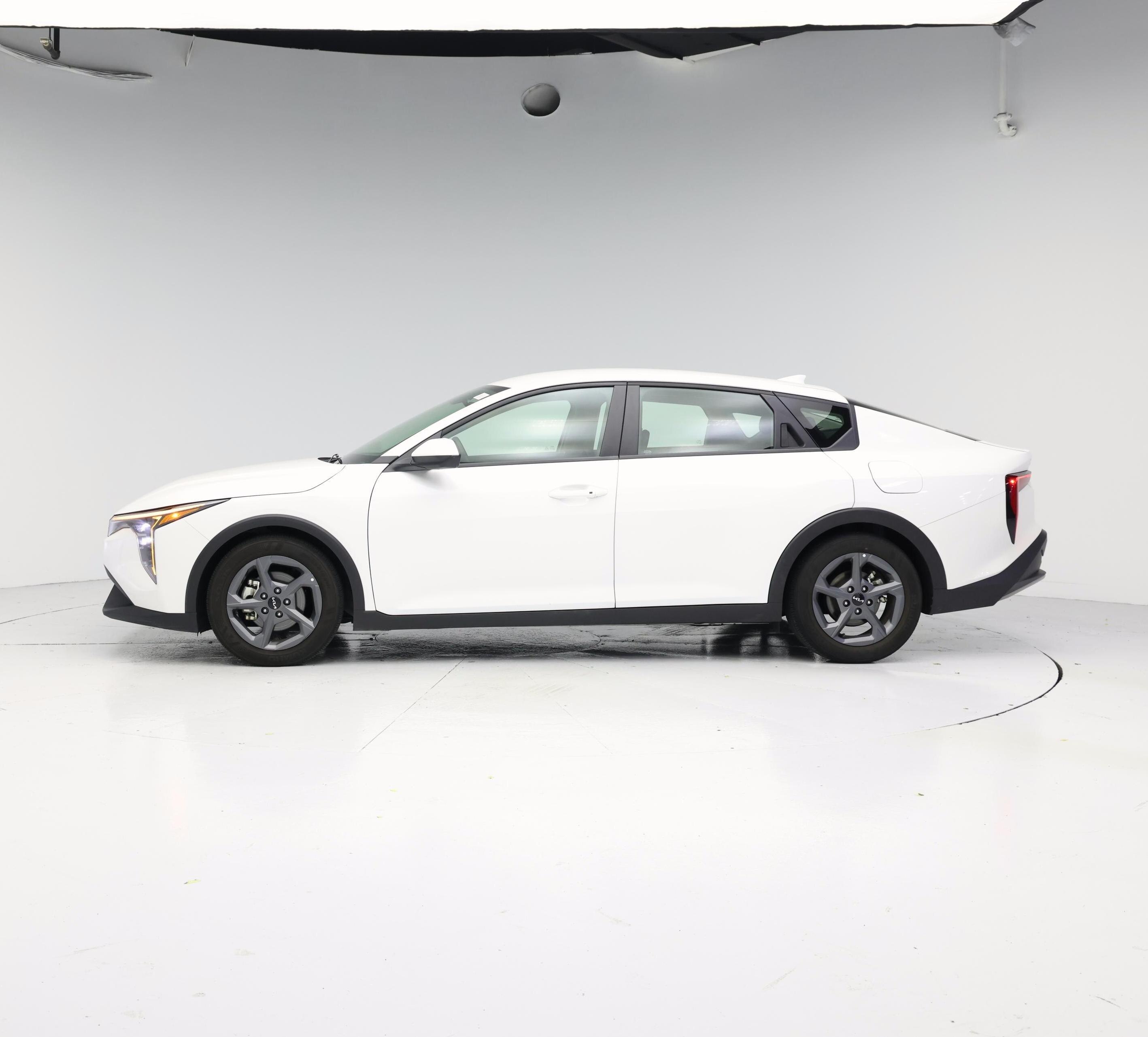 Thumbnail: 2025 Kia K4 - 3