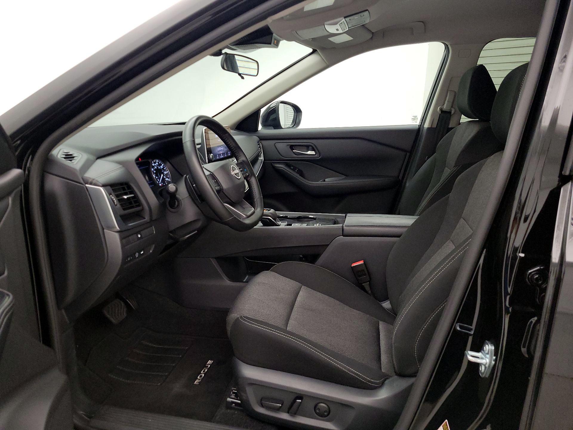 Thumbnail: 2025 Nissan Rogue - 11