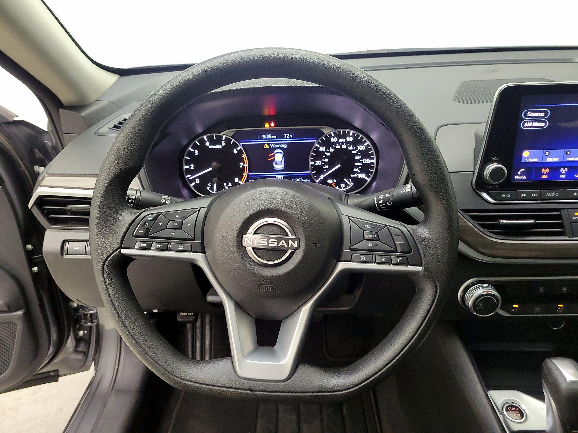 Thumbnail: 2025 Nissan Altima - 10