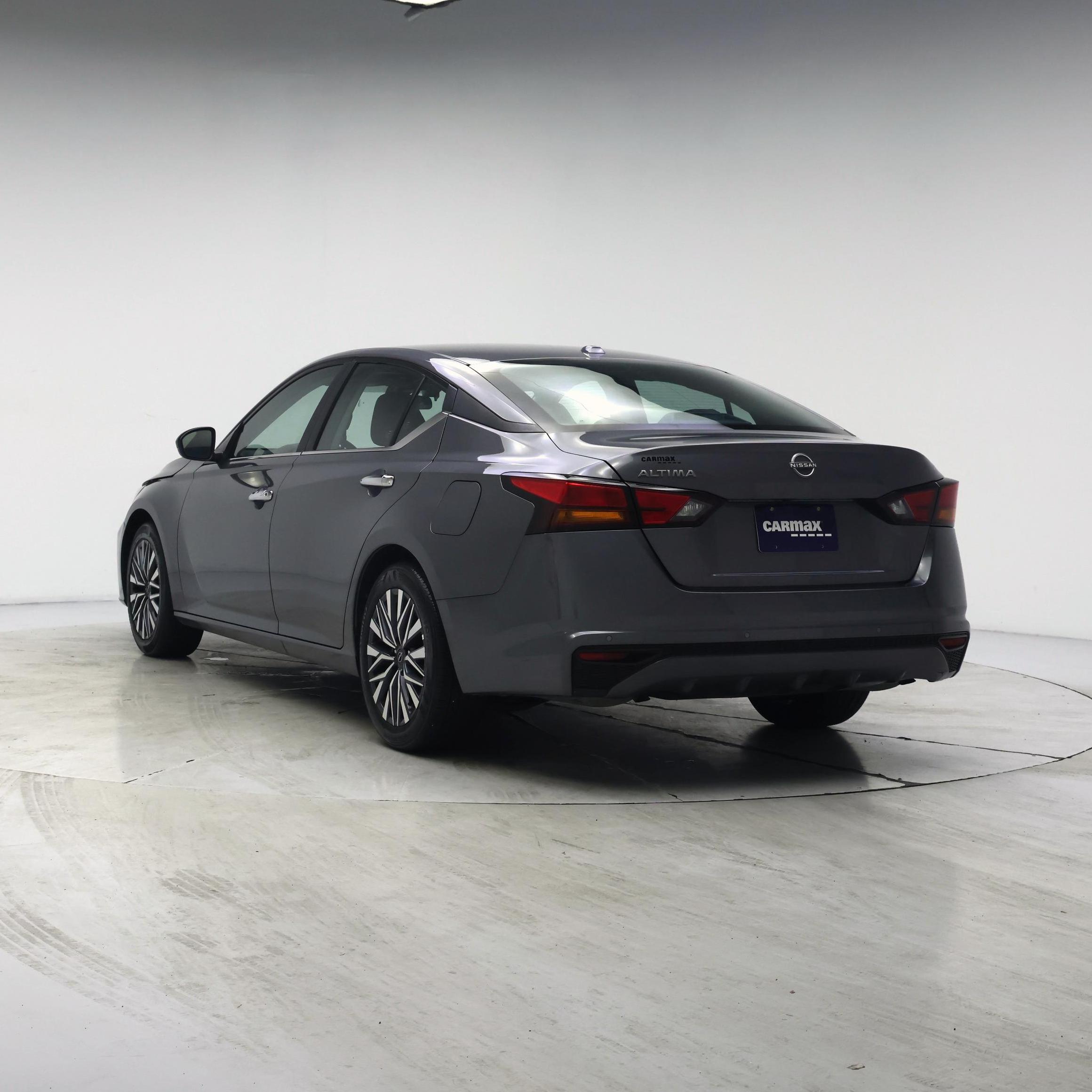 Thumbnail: 2025 Nissan Altima - 2