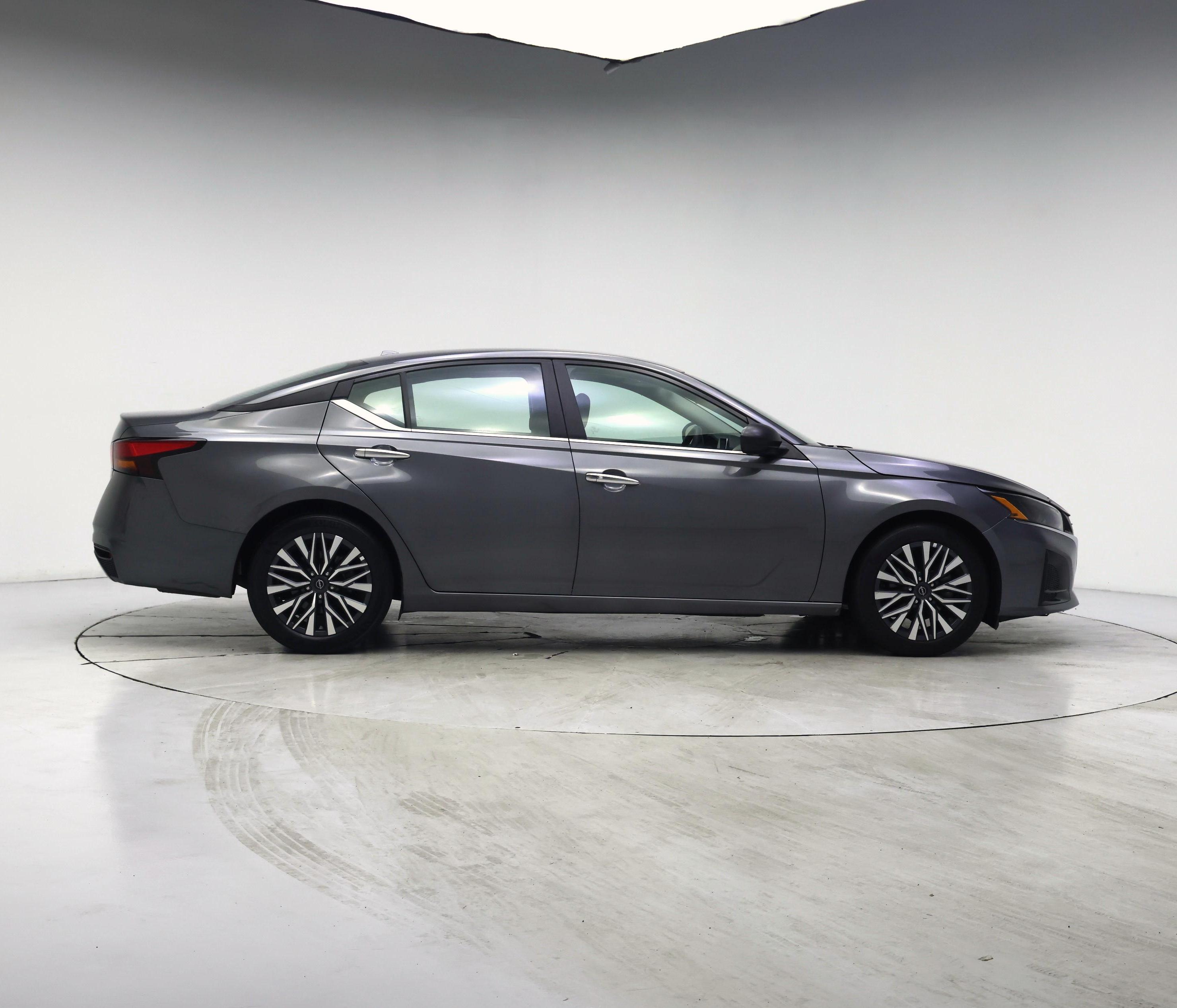 Thumbnail: 2025 Nissan Altima - 7