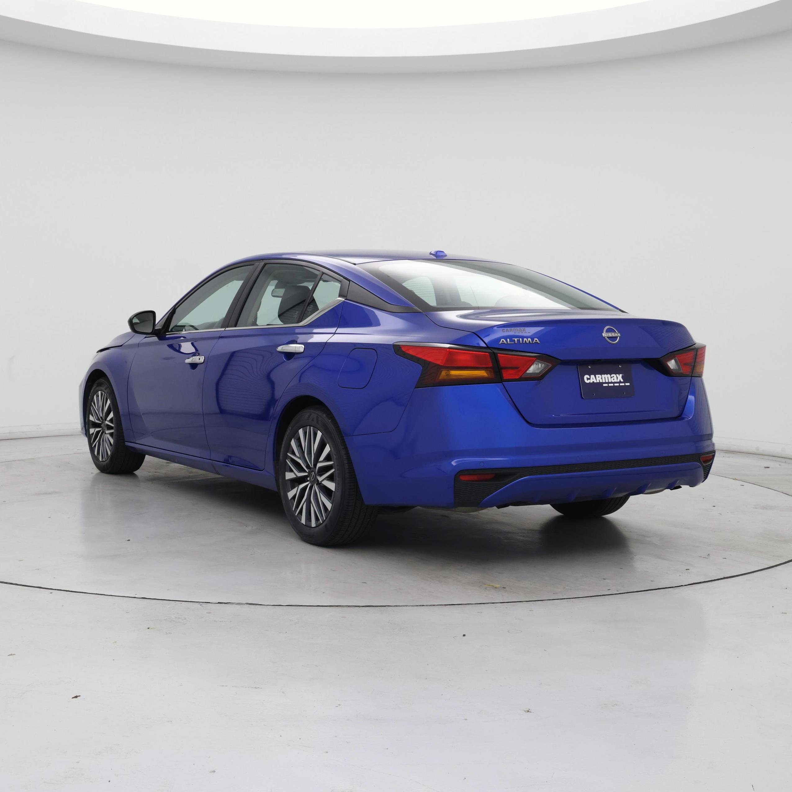 Thumbnail: 2025 Nissan Altima - 2